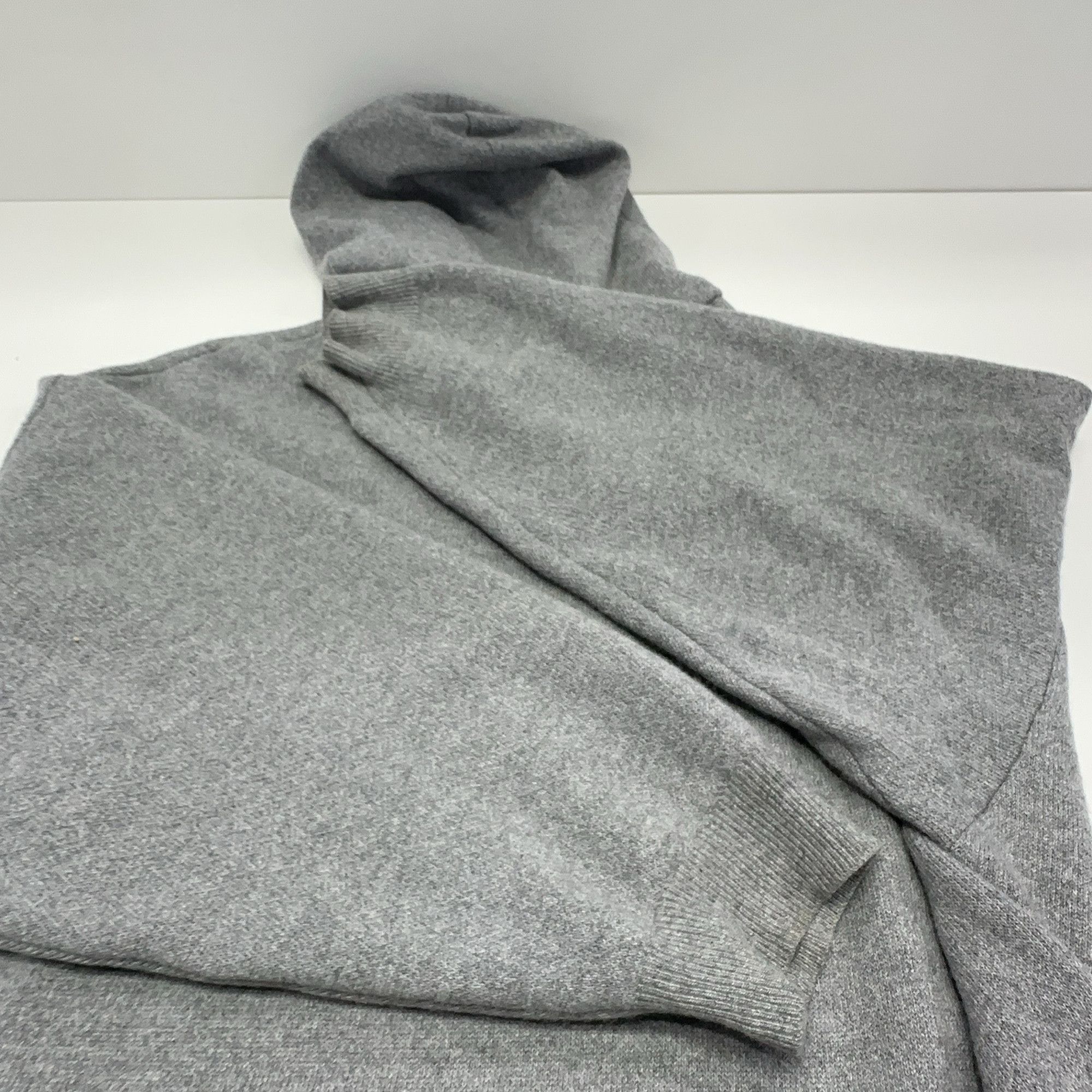 Balenciaga Balenciaga Logo Hoodie Size M Size US M / EU 48-50 / 2 - 15 Thumbnail