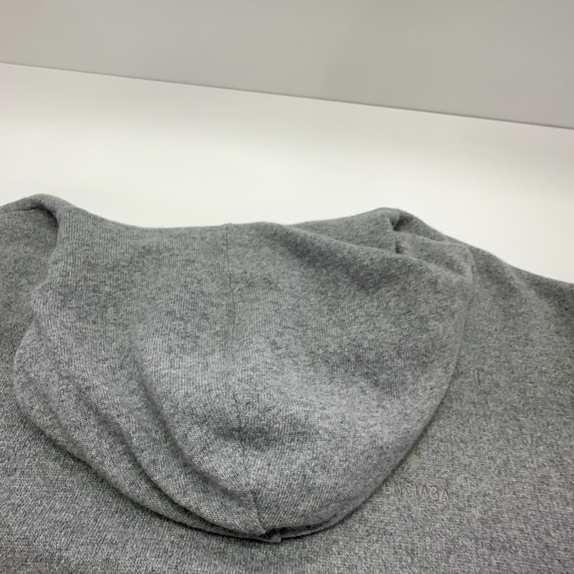Balenciaga Balenciaga Logo Hoodie Size M Size US M / EU 48-50 / 2 - 8 Thumbnail