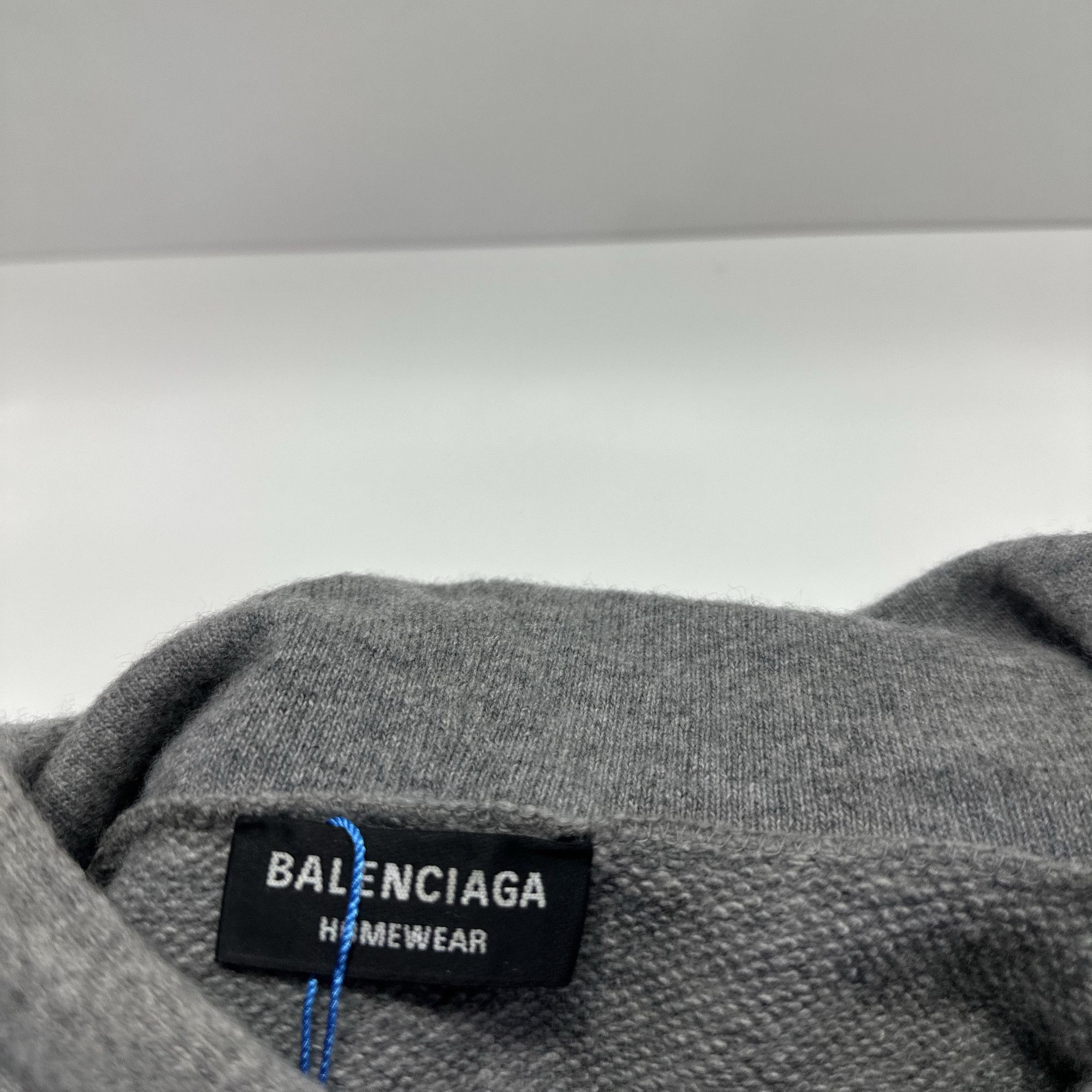Balenciaga Balenciaga Logo Hoodie Size M Size US M / EU 48-50 / 2 - 3 Thumbnail