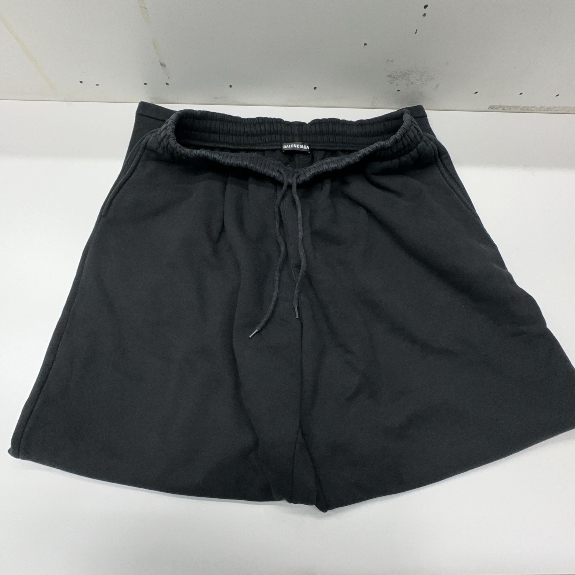 Balenciaga Balenciaga Solid Sweatpants Size L Size US 34 / EU 50 - 5 Thumbnail