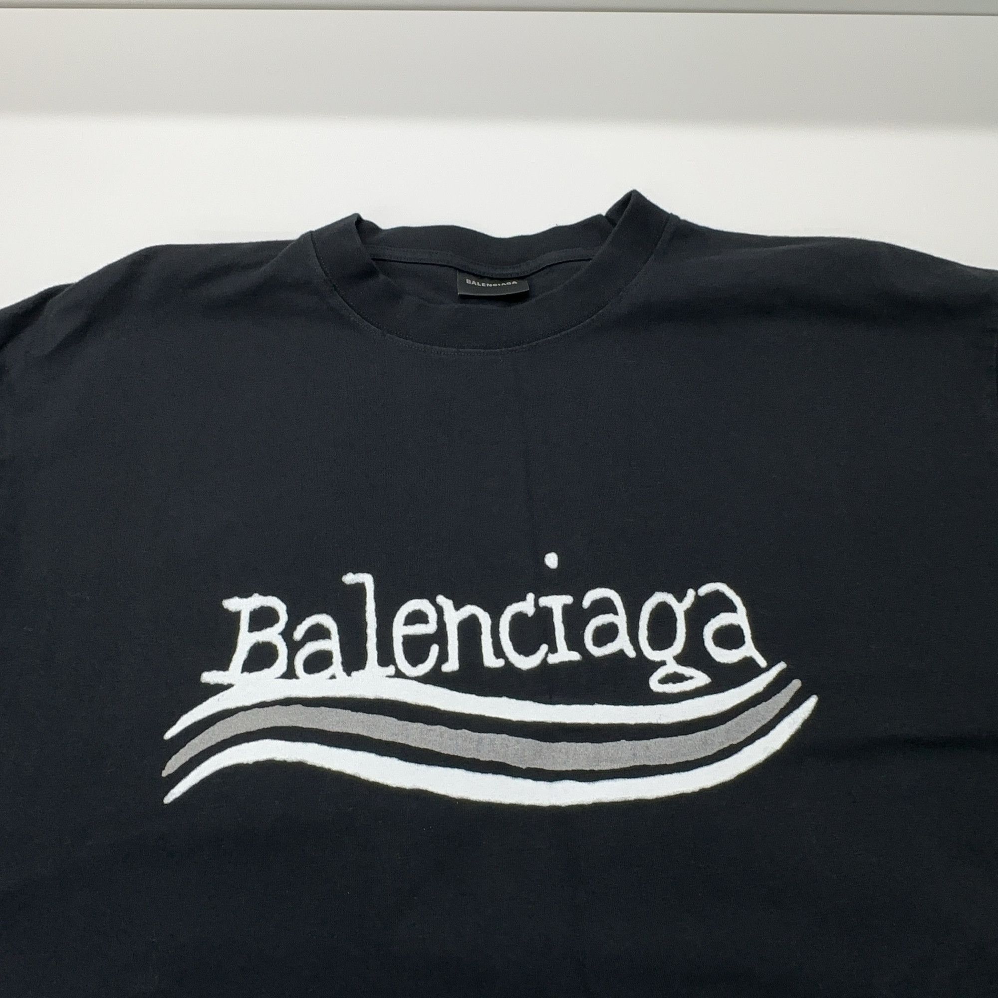 Balenciaga Balenciaga Wave Logo T-Shirt Size L Size US L / EU 52-54 / 3 - 14 Thumbnail