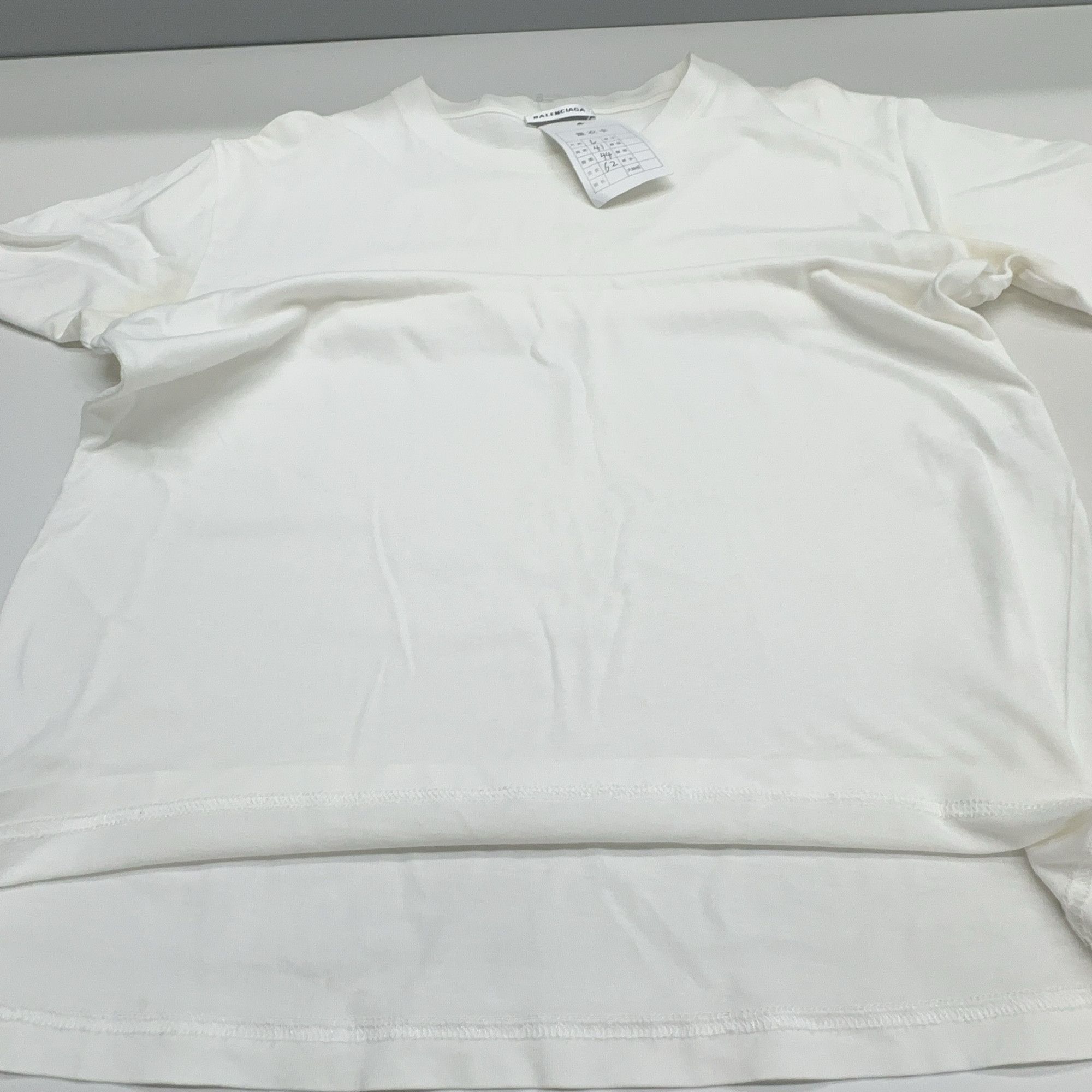 Balenciaga Balenciaga Small Logo T-Shirt Size L Size L / US 10 / IT 46 - 6 Thumbnail