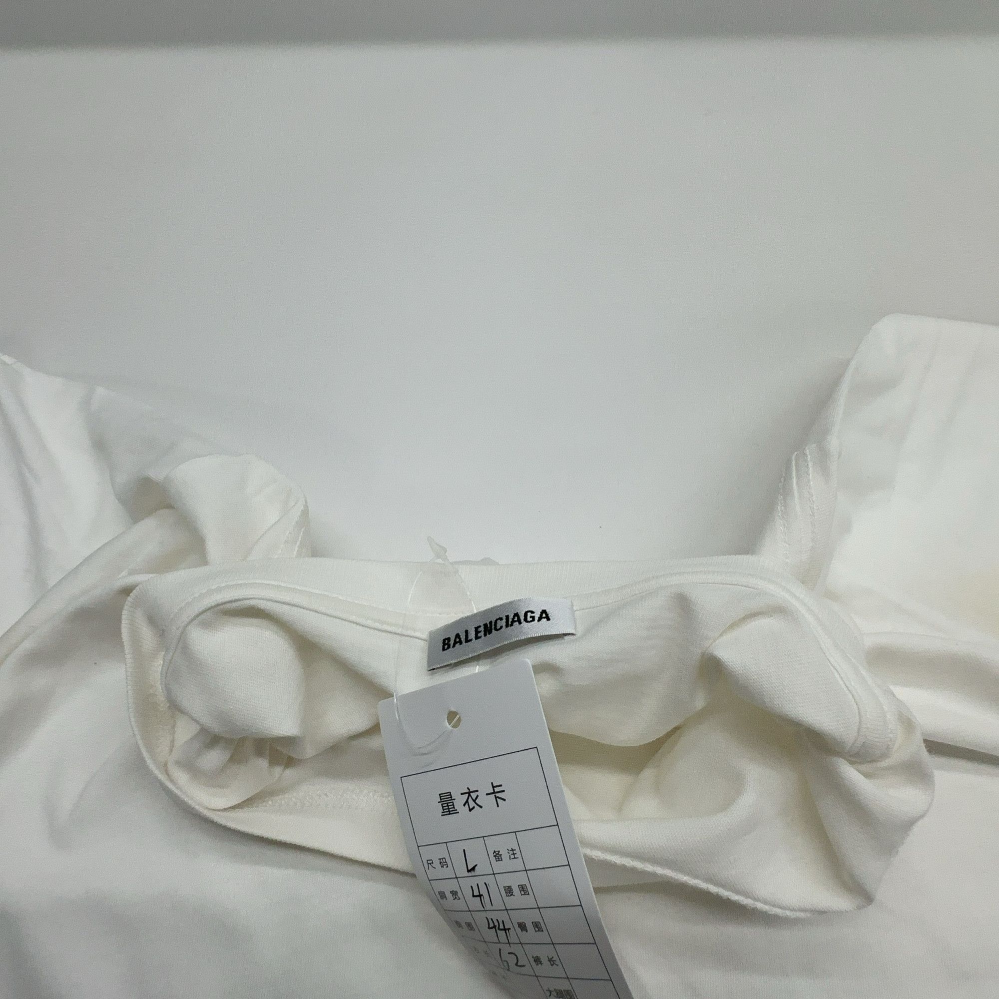 Balenciaga Balenciaga Small Logo T-Shirt Size L Size L / US 10 / IT 46 - 5 Thumbnail
