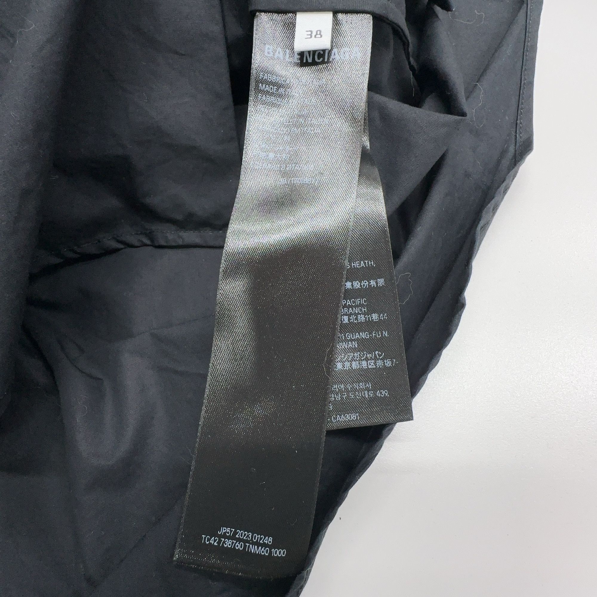 Balenciaga Balenciaga Tape Logo Button Up Shirt Size S Size US S / EU 44-46 / 1 - 3 Thumbnail