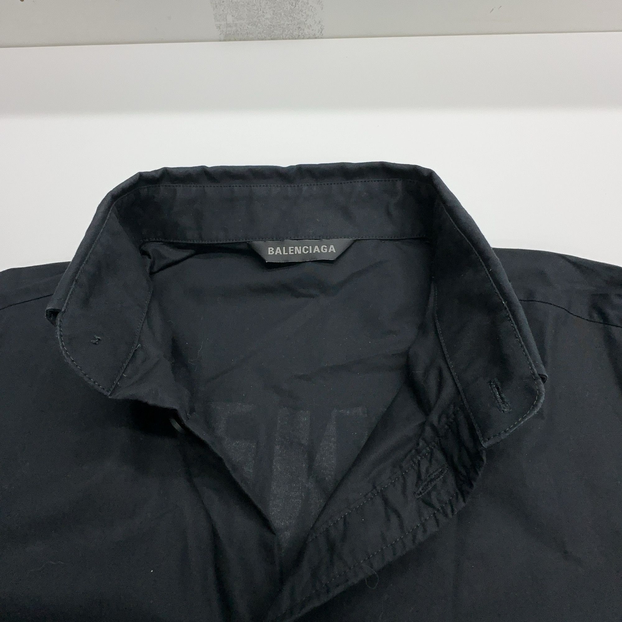 Balenciaga Balenciaga Tape Logo Button Up Shirt Size S Size US S / EU 44-46 / 1 - 5 Thumbnail