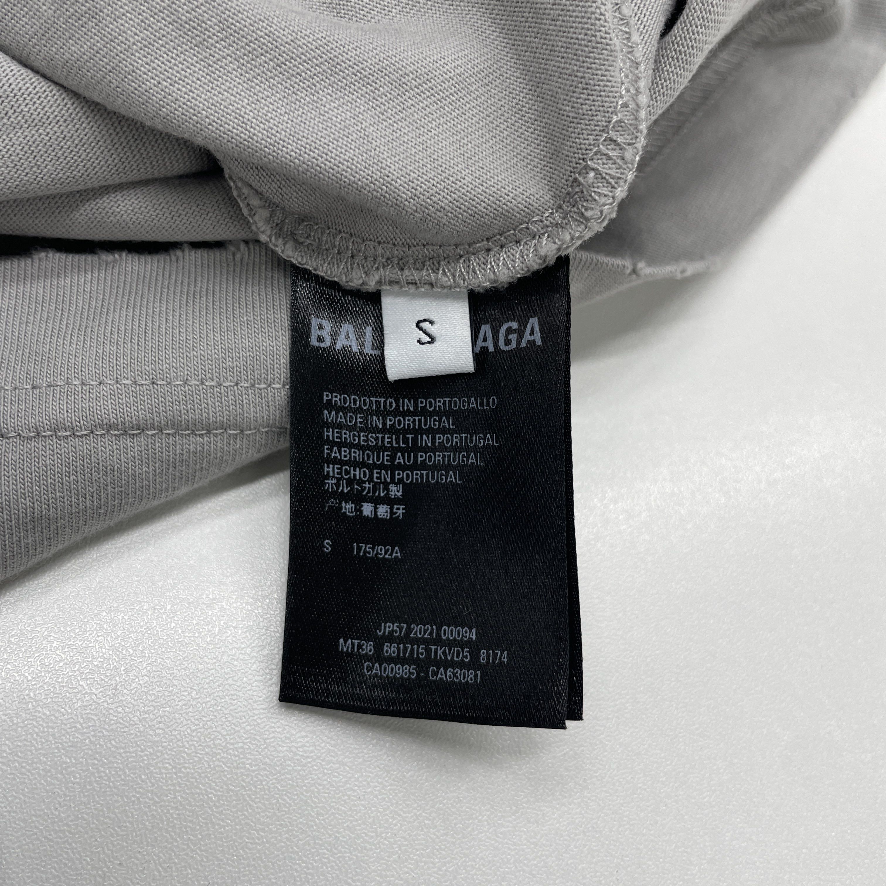 Balenciaga Balenciaga Blurry Logo T-Shirt Size S Size US S / EU 44-46 / 1 - 3 Thumbnail