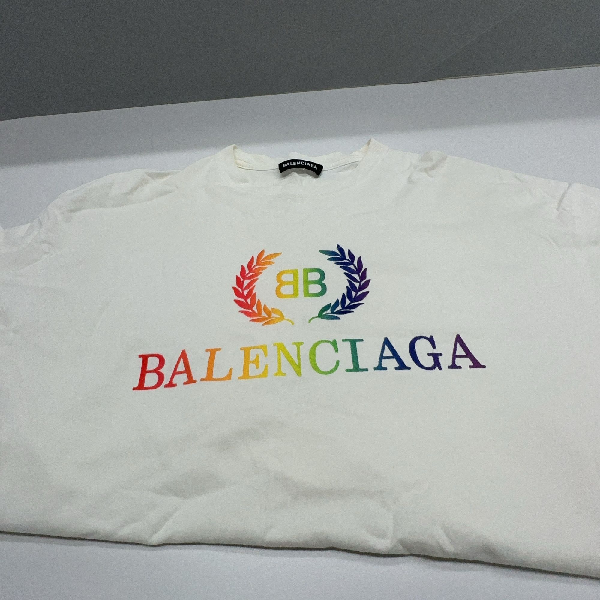 Balenciaga Balenciaga Rainbow Logo T-Shirt Size M Size US M / EU 48-50 / 2 - 5 Thumbnail