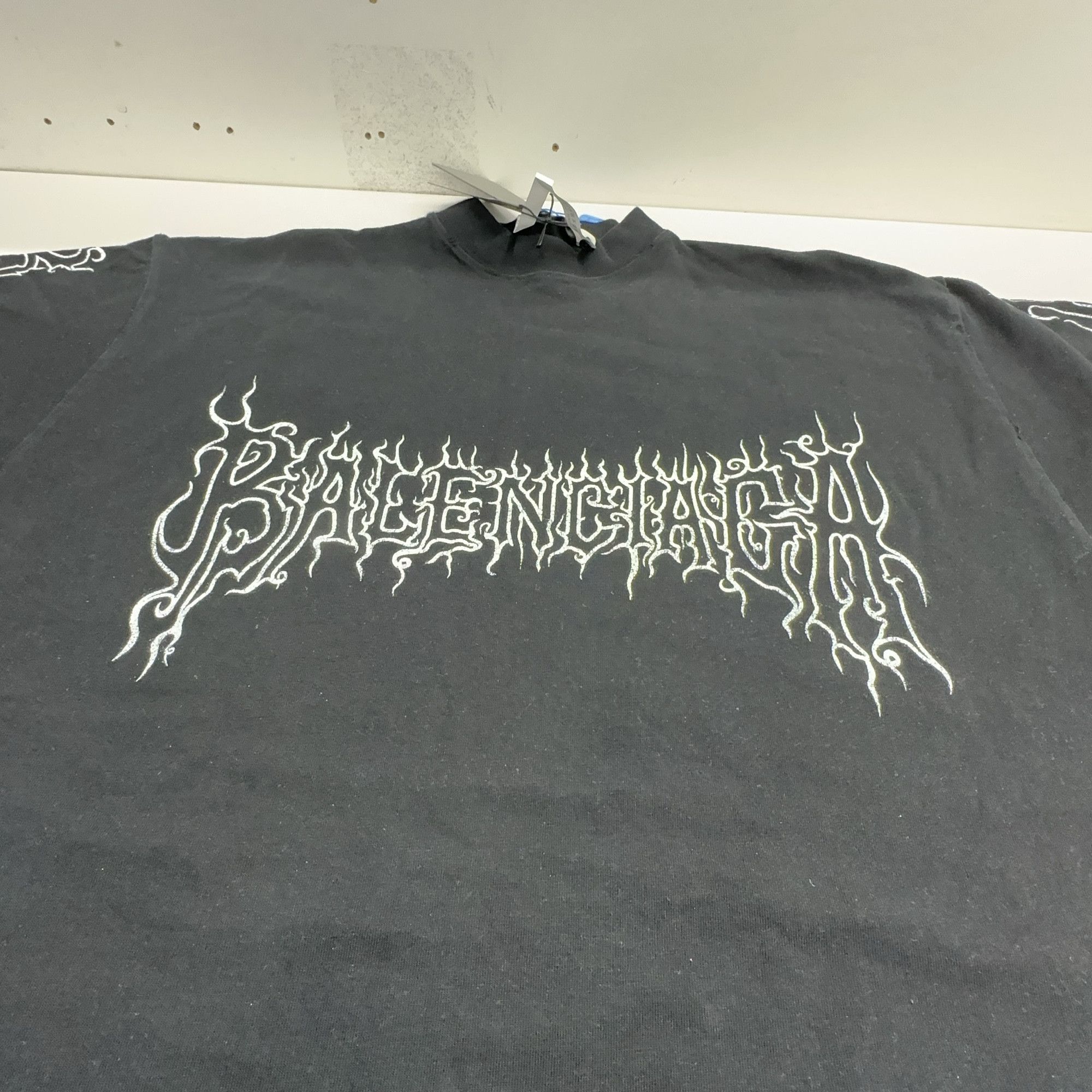 Balenciaga Balenciaga Tribal Graphic T-Shirt Size S Size US S / EU 44-46 / 1 - 7 Thumbnail