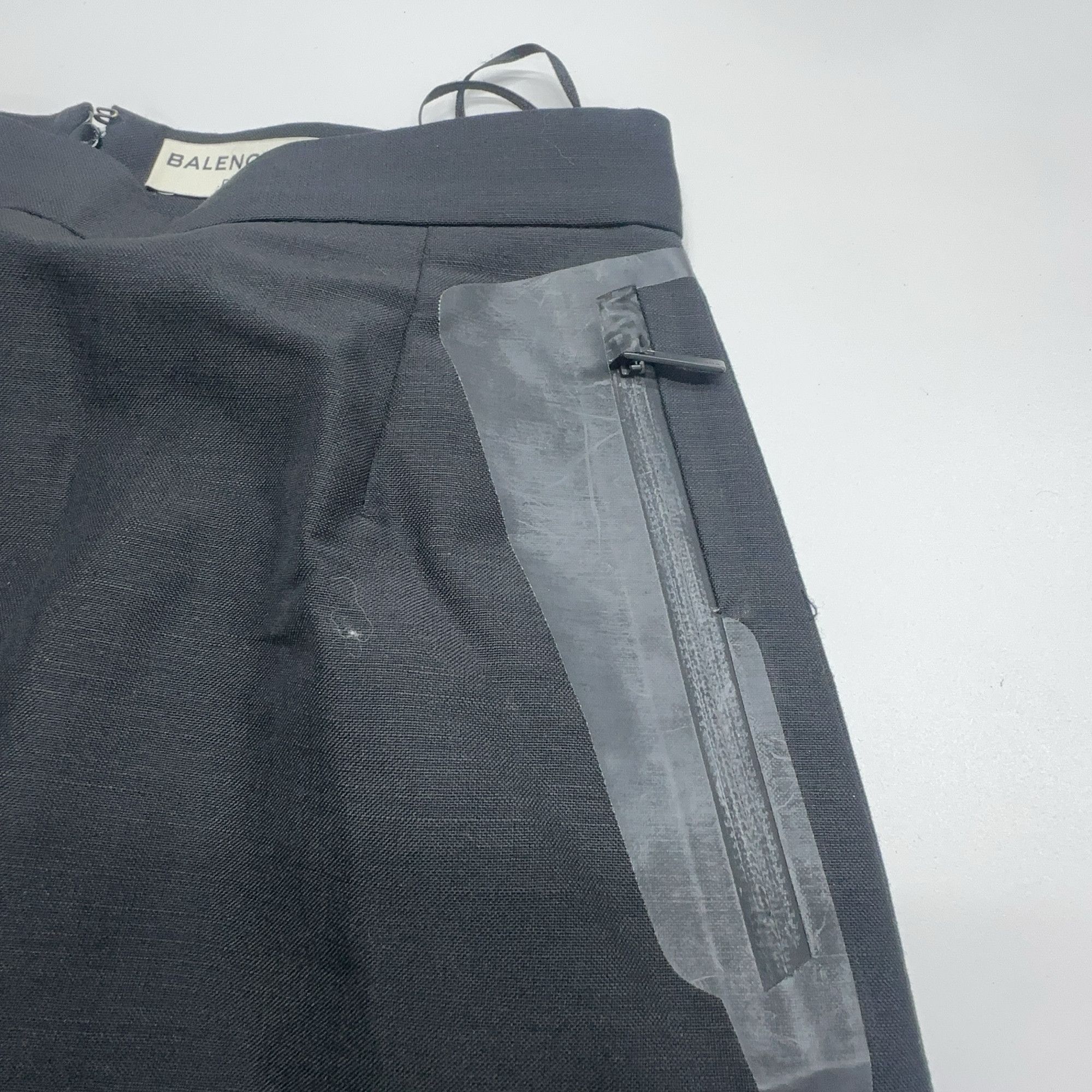 Balenciaga Balenciaga Black Zip Pocket Mini Skirt Size 36 Size 25" / US 0 / IT 36 - 6 Thumbnail