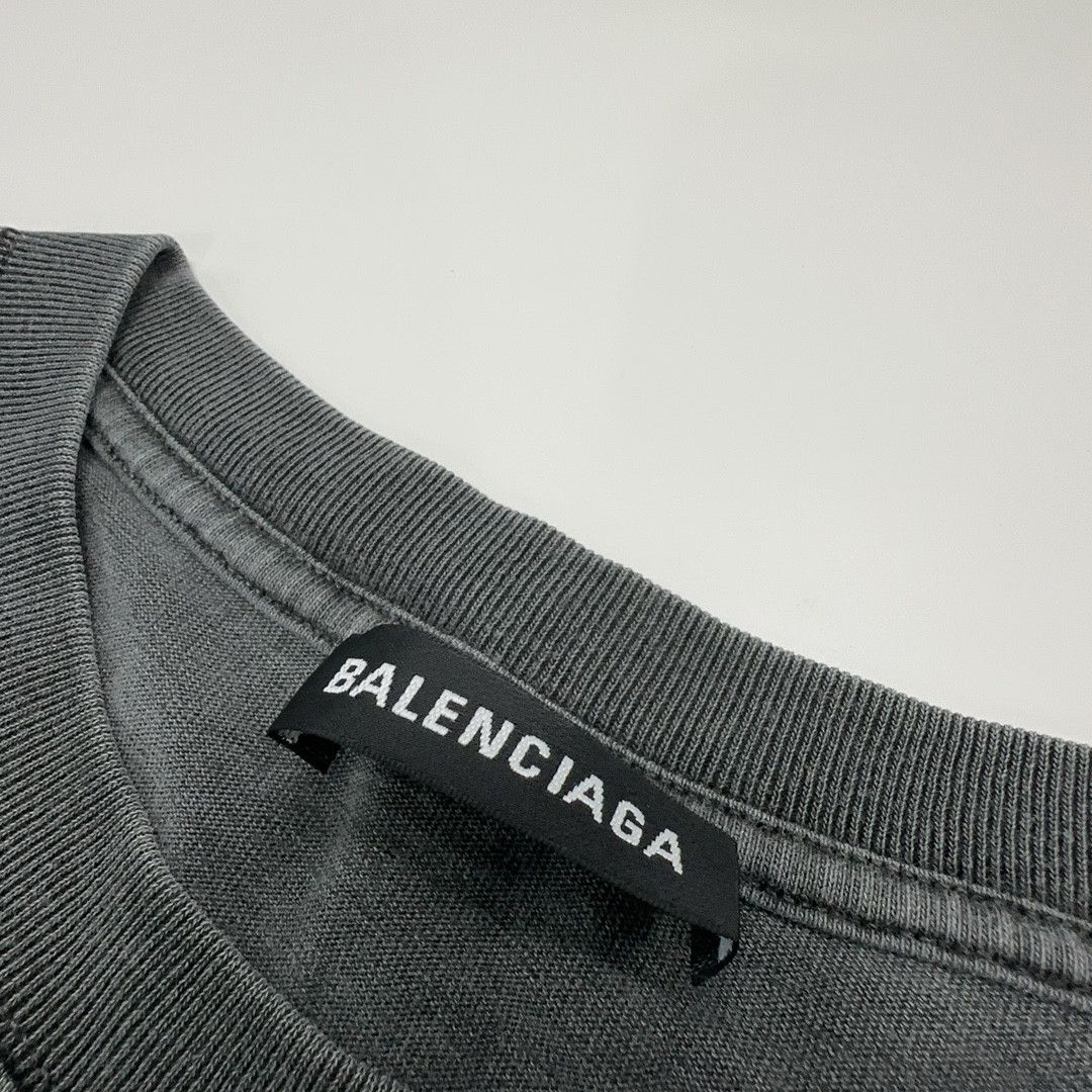 Balenciaga Balenciaga Europa Logo T-Shirt Size XS Size US XS / EU 42 / 0 - 6 Thumbnail