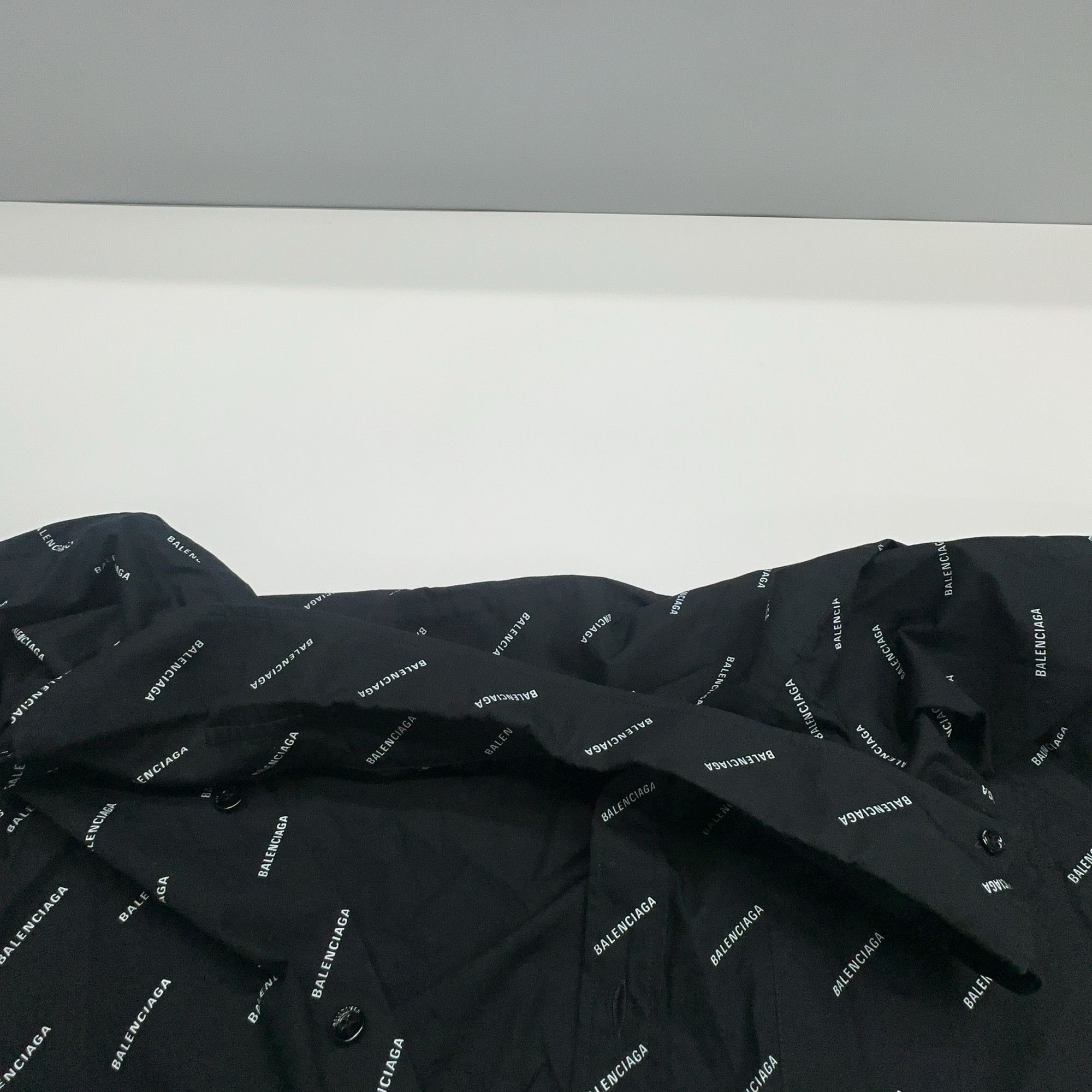 Balenciaga Balenciaga All-Over Logo Print Shirt Size S Size US S / EU 44-46 / 1 - 6 Thumbnail
