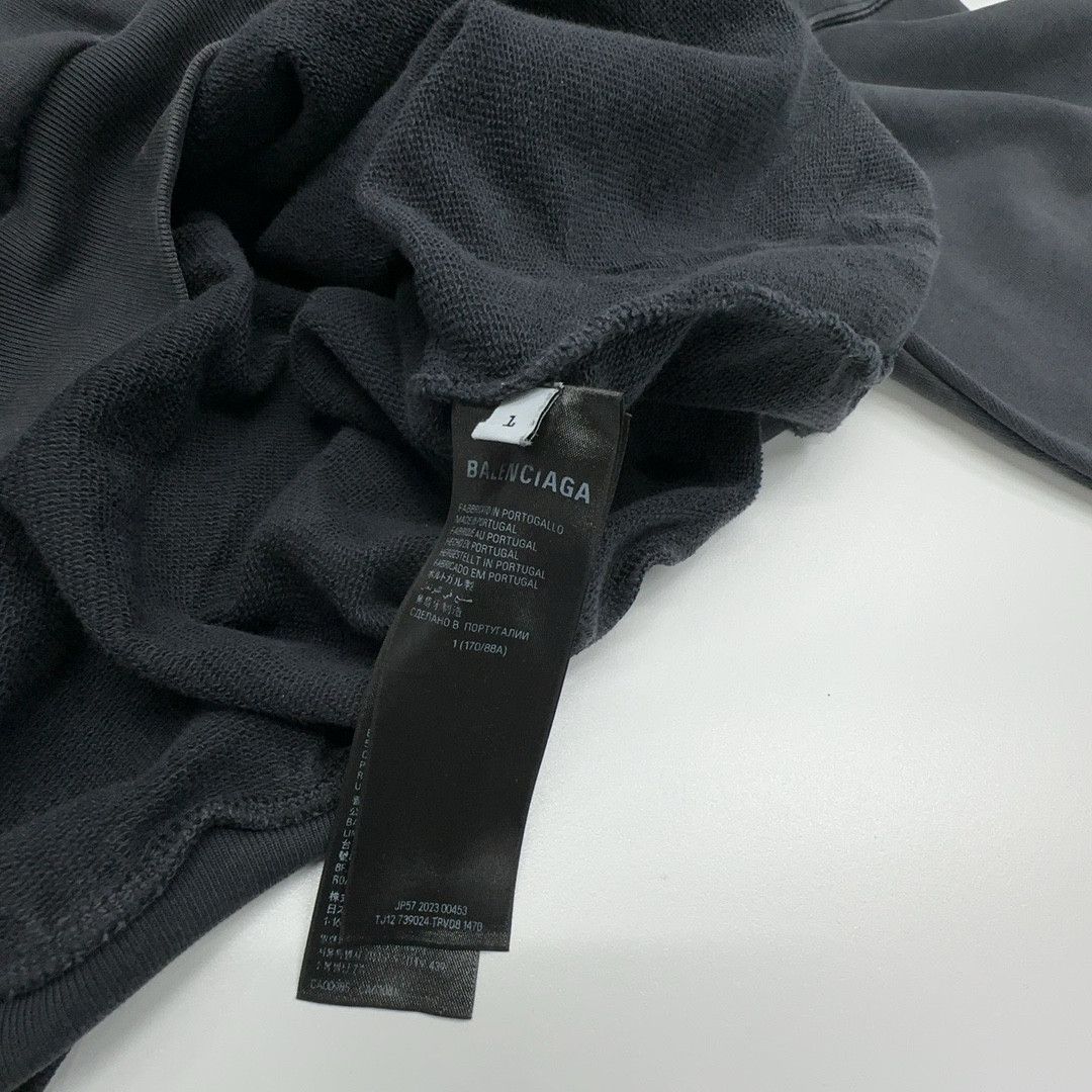 Balenciaga Balenciaga Logo Hoodie Size S Size US S / EU 44-46 / 1 - 3 Thumbnail