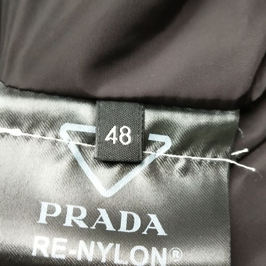 Prada Prada Men m Vests Size US M / EU 48-50 / 2 - 7 Thumbnail