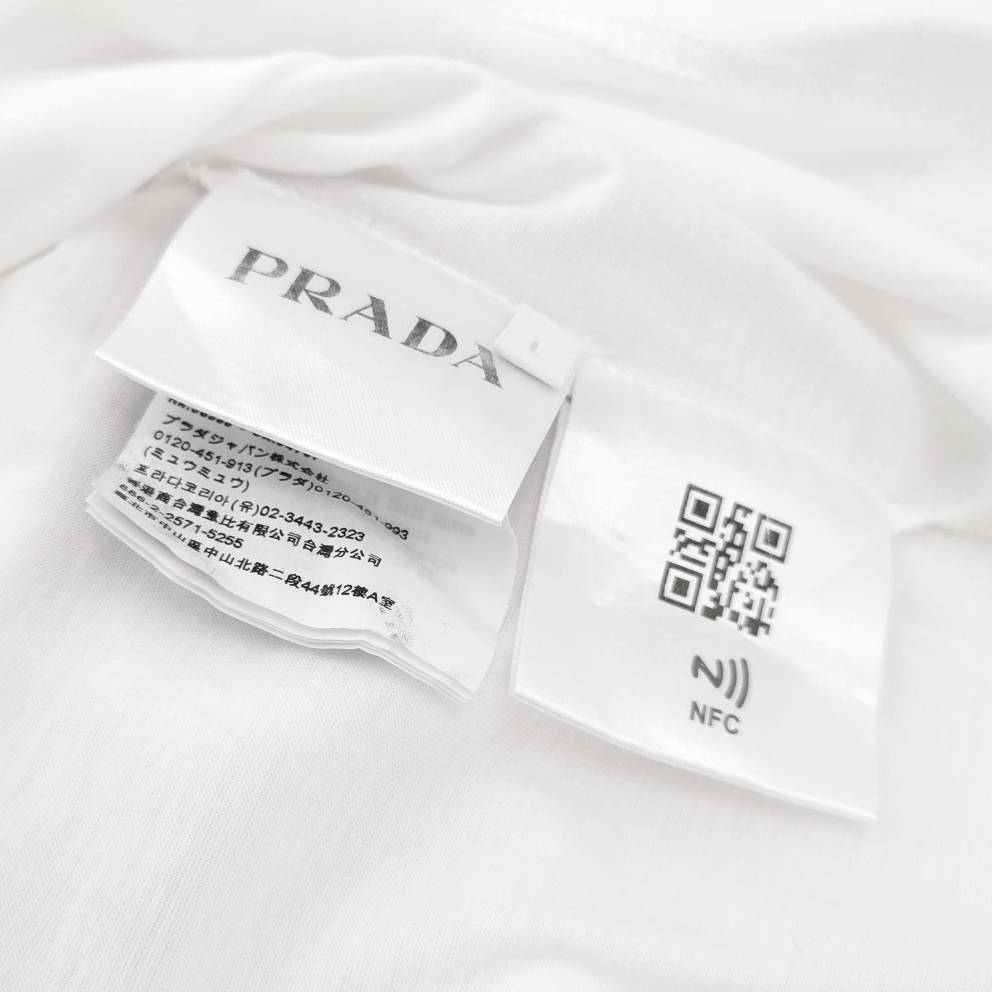 Prada Prada Men l Short Sleeve Shirts Size US L / EU 52-54 / 3 - 4 Thumbnail
