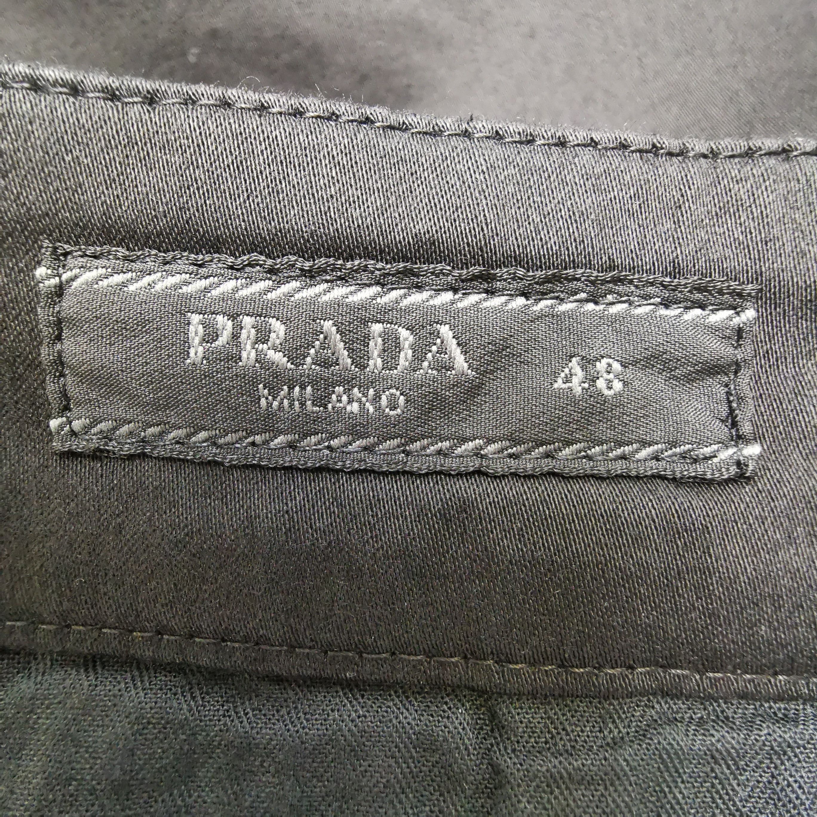 Prada Prada Men 32 Shorts Size US 32 / EU 48 - 3 Thumbnail