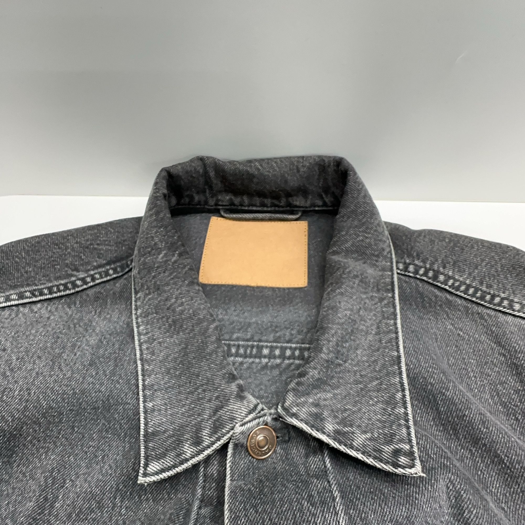 Balenciaga Balenciaga Washed Denim Jacket Size 40 Size US XXS / EU 40 - 7 Thumbnail