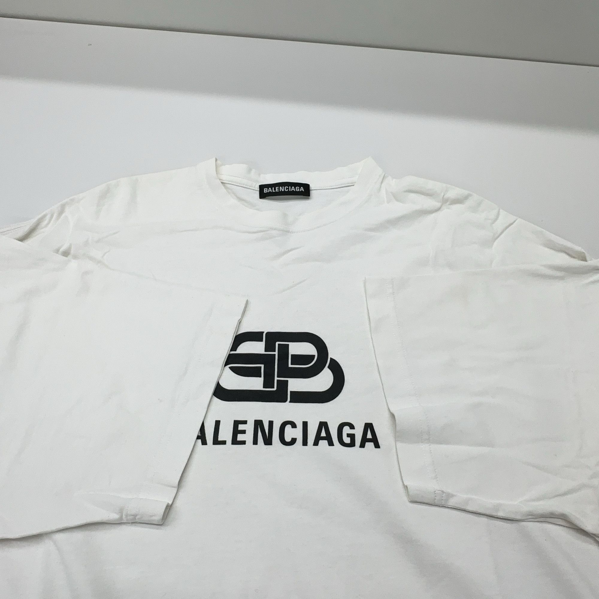 Balenciaga Balenciaga BB Logo T-Shirt Size S Size US S / EU 44-46 / 1 - 9 Thumbnail