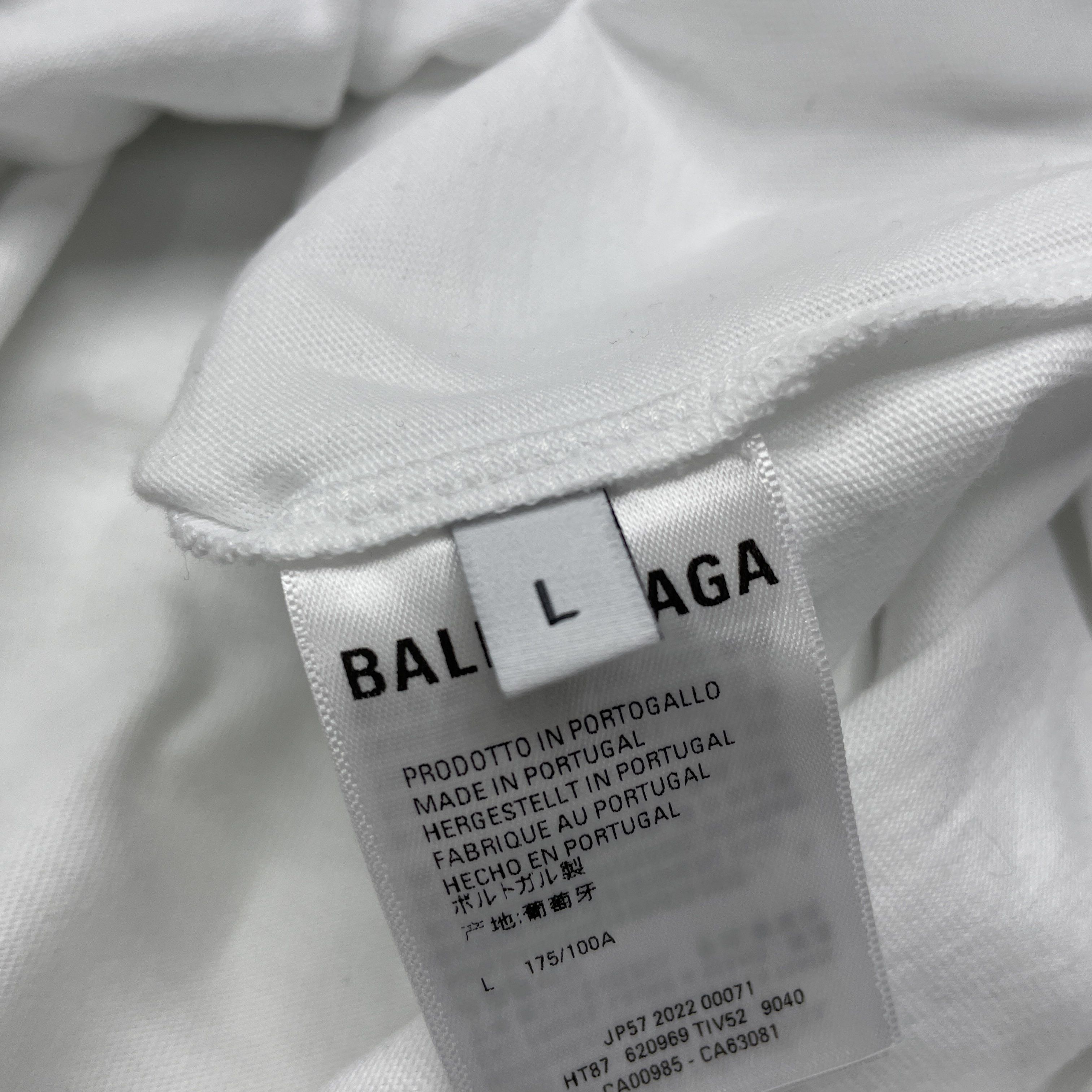 Balenciaga Balenciaga Political Campaign Logo T-Shirt Size L Size US L / EU 52-54 / 3 - 3 Thumbnail