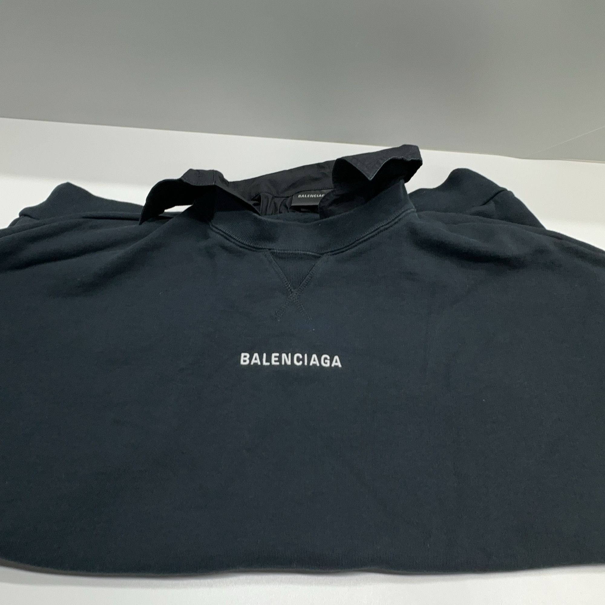 Balenciaga Balenciaga Collared Logo Sweatshirt Size M Size US M / EU 48-50 / 2 - 8 Thumbnail