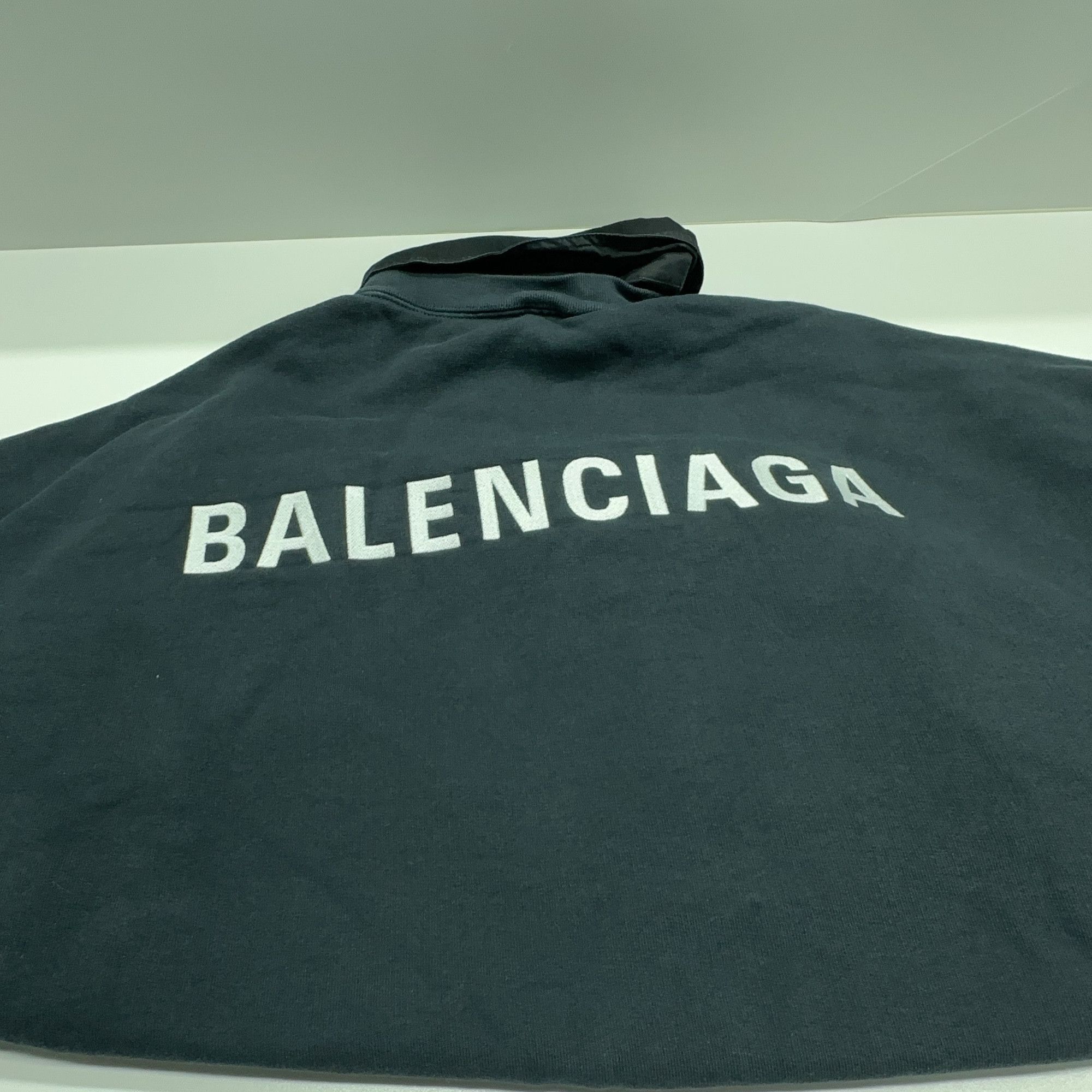 Balenciaga Balenciaga Collared Logo Sweatshirt Size M Size US M / EU 48-50 / 2 - 13 Thumbnail
