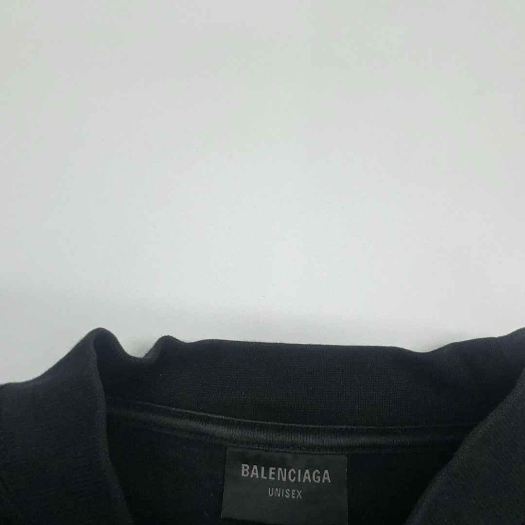 Balenciaga Balenciaga Gothic Logo T-Shirt Size L Size US L / EU 52-54 / 3 - 5 Thumbnail