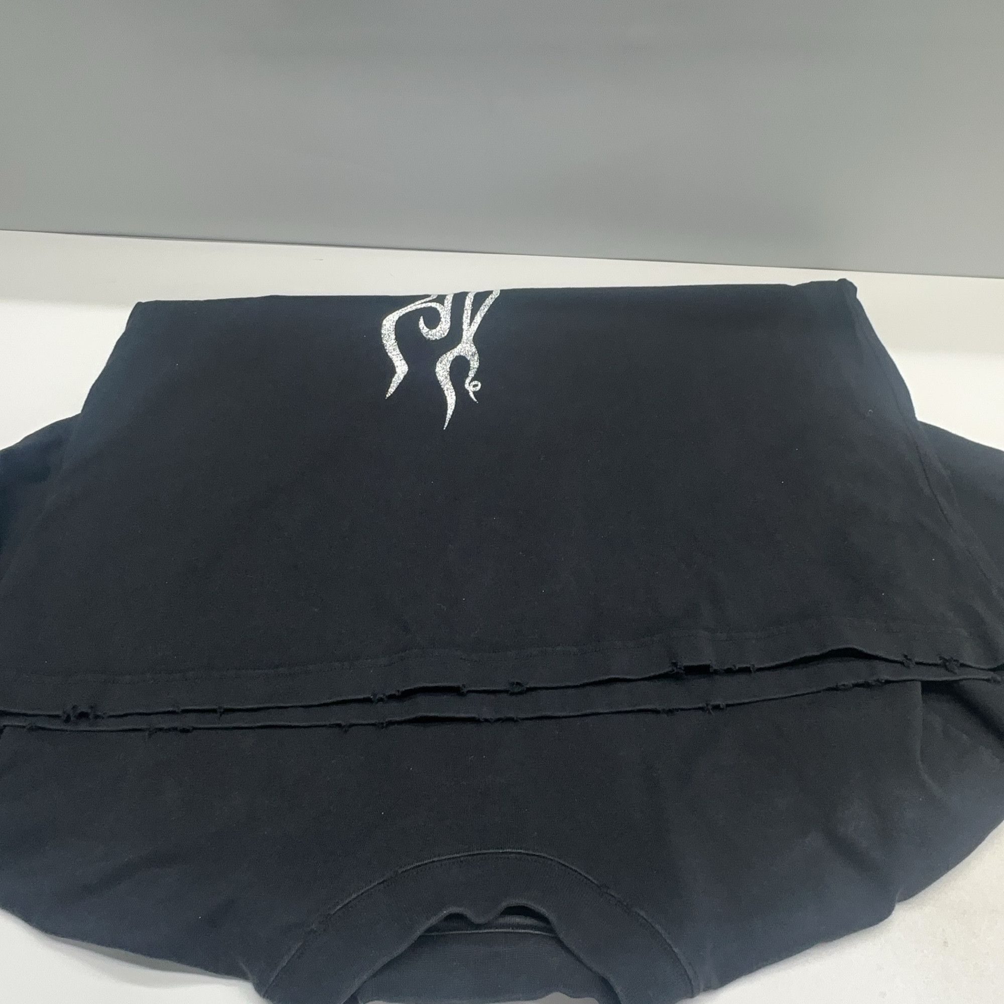 Balenciaga Balenciaga Gothic Logo T-Shirt Size L Size US L / EU 52-54 / 3 - 13 Thumbnail