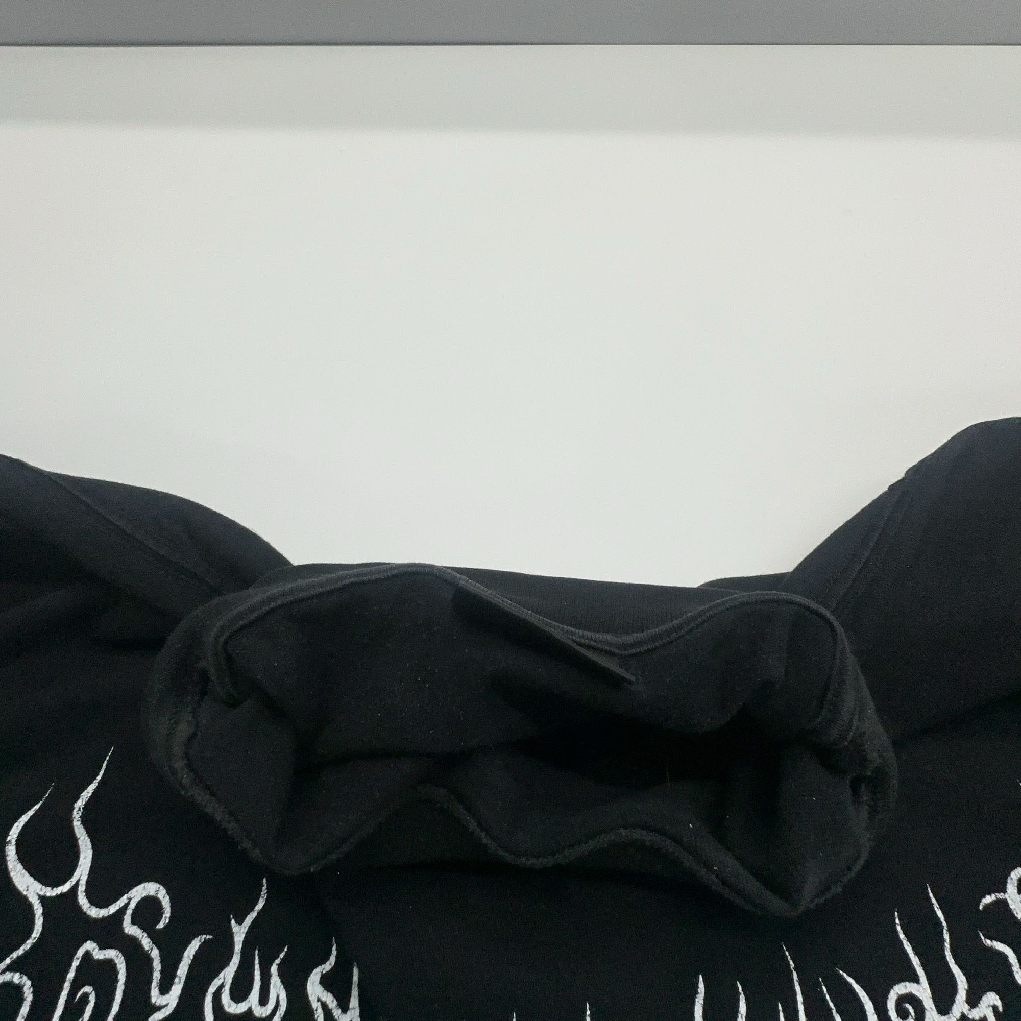 Balenciaga Balenciaga Gothic Logo T-Shirt Size L Size US L / EU 52-54 / 3 - 6 Thumbnail