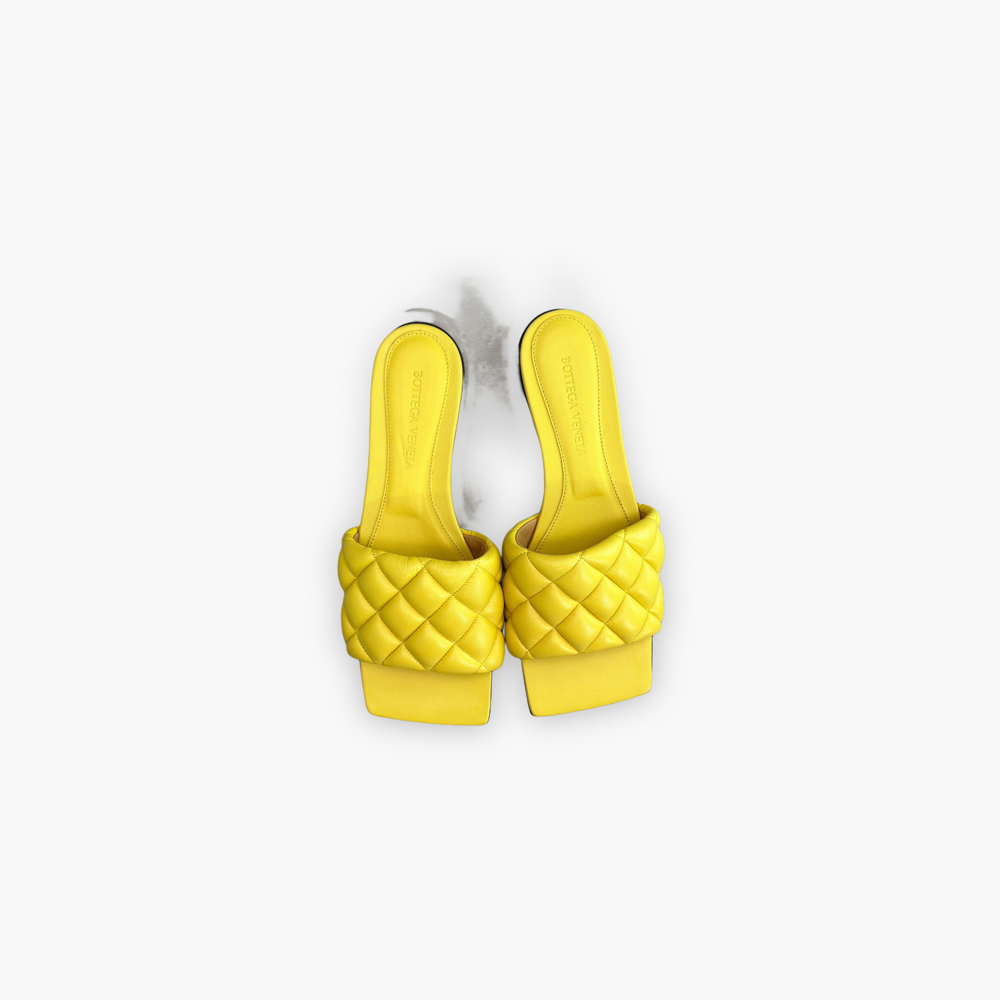 Bottega Veneta Bottega Veneta Quilted Leather Sandals Size 35.5 Size US 5.5 / IT 35.5 - 9 Thumbnail