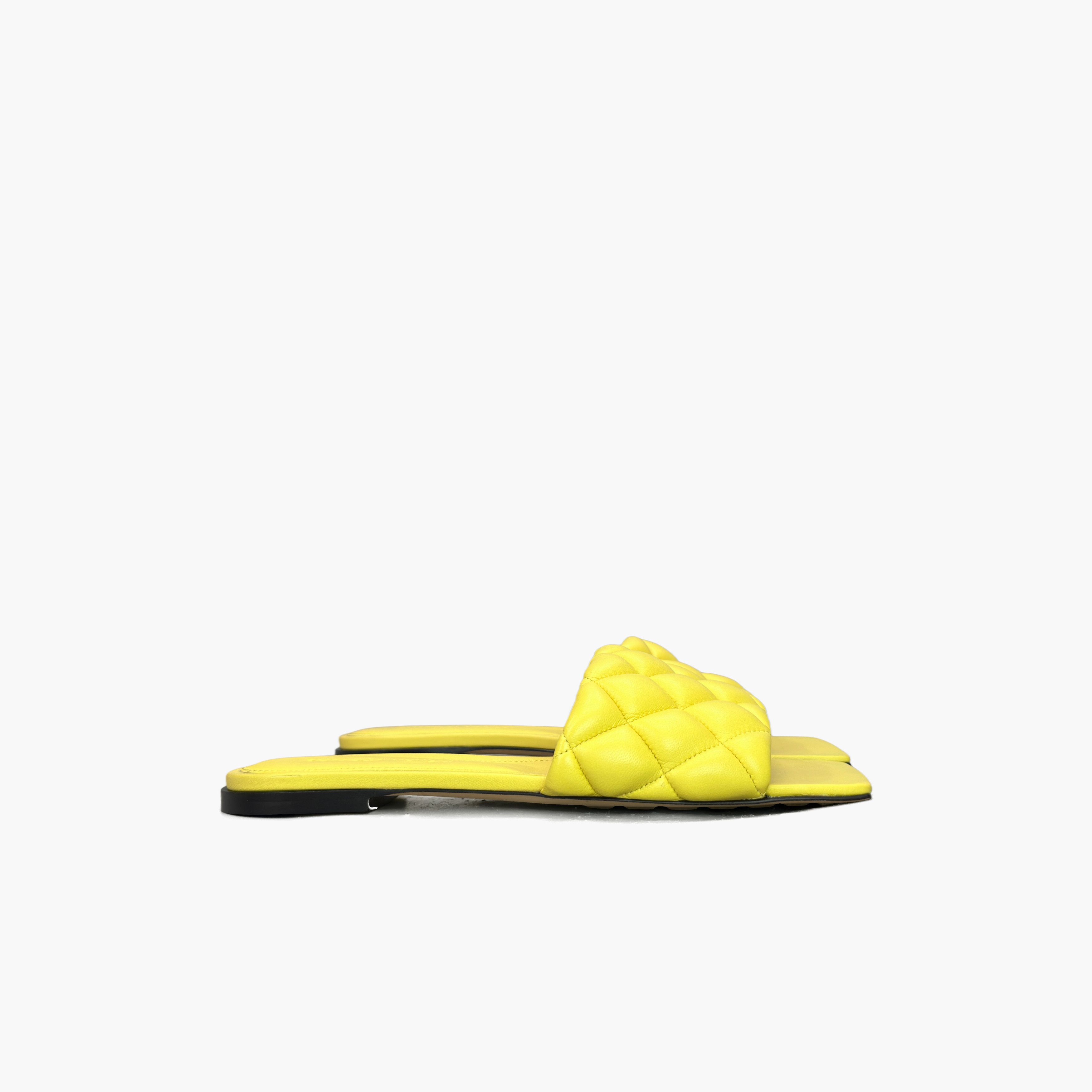 Bottega Veneta Bottega Veneta Quilted Leather Sandals Size 35.5 Size US 5.5 / IT 35.5 - 4 Thumbnail
