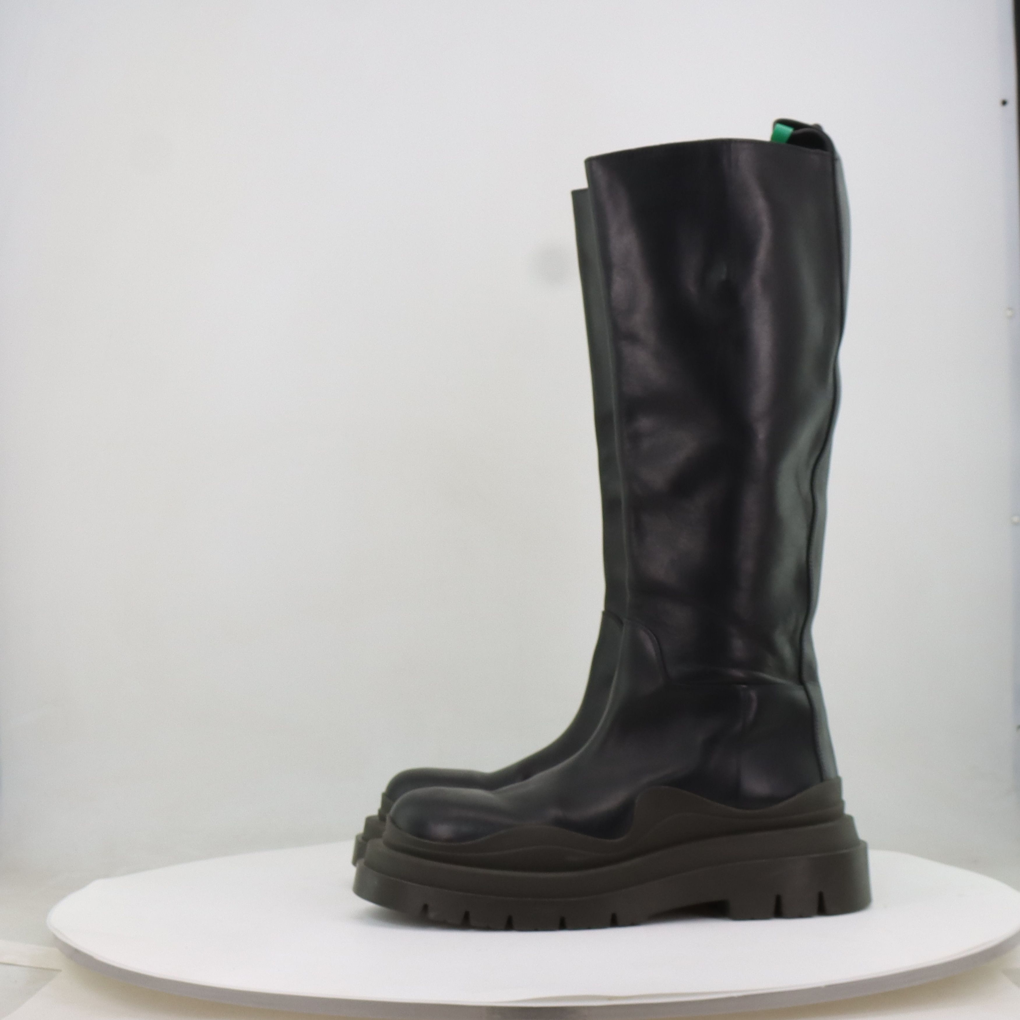 Bottega Veneta Bottega Veneta Tire Boots Size 40 Size US 10 / IT 40 - 2 Thumbnail
