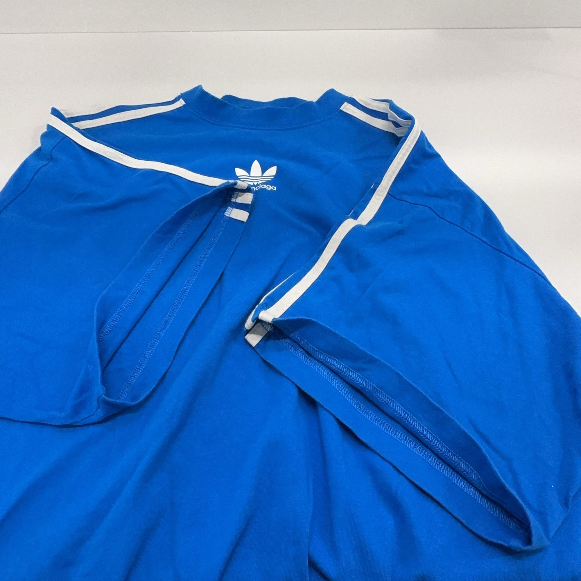 Balenciaga Balenciaga x Adidas Logo T-Shirt US XL Size US XL / EU 56 / 4 - 13 Thumbnail