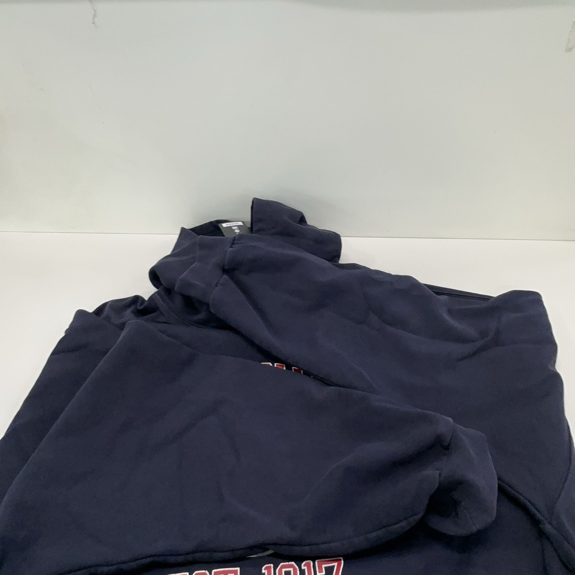 Balenciaga Balenciaga 1917 Crest Hoodie Size XL Size US XL / EU 56 / 4 - 8 Thumbnail