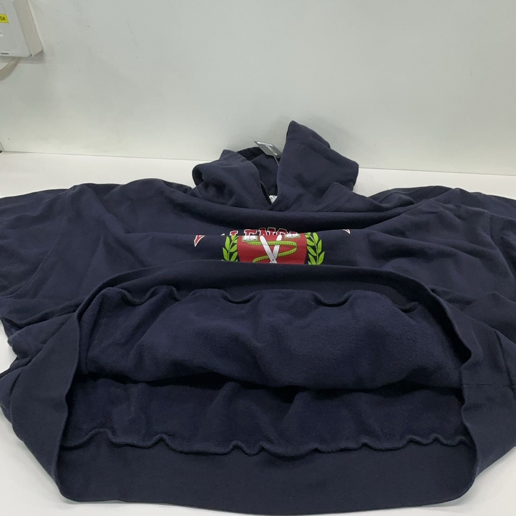 Balenciaga Balenciaga 1917 Crest Hoodie Size XL Size US XL / EU 56 / 4 - 6 Thumbnail