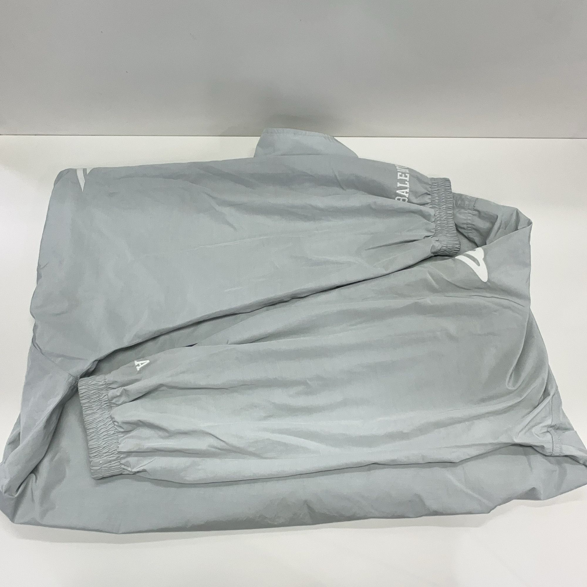 Balenciaga Balenciaga Football Logo Track Jacket XS Size US XS / EU 42 / 0 - 13 Thumbnail