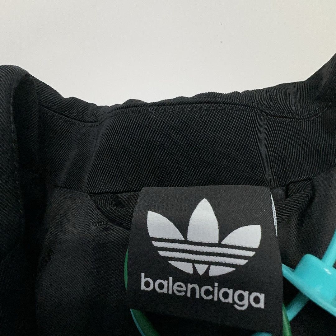 Balenciaga Balenciaga x Adidas Three-Stripe Blazer Size XS Size 34R - 5 Thumbnail
