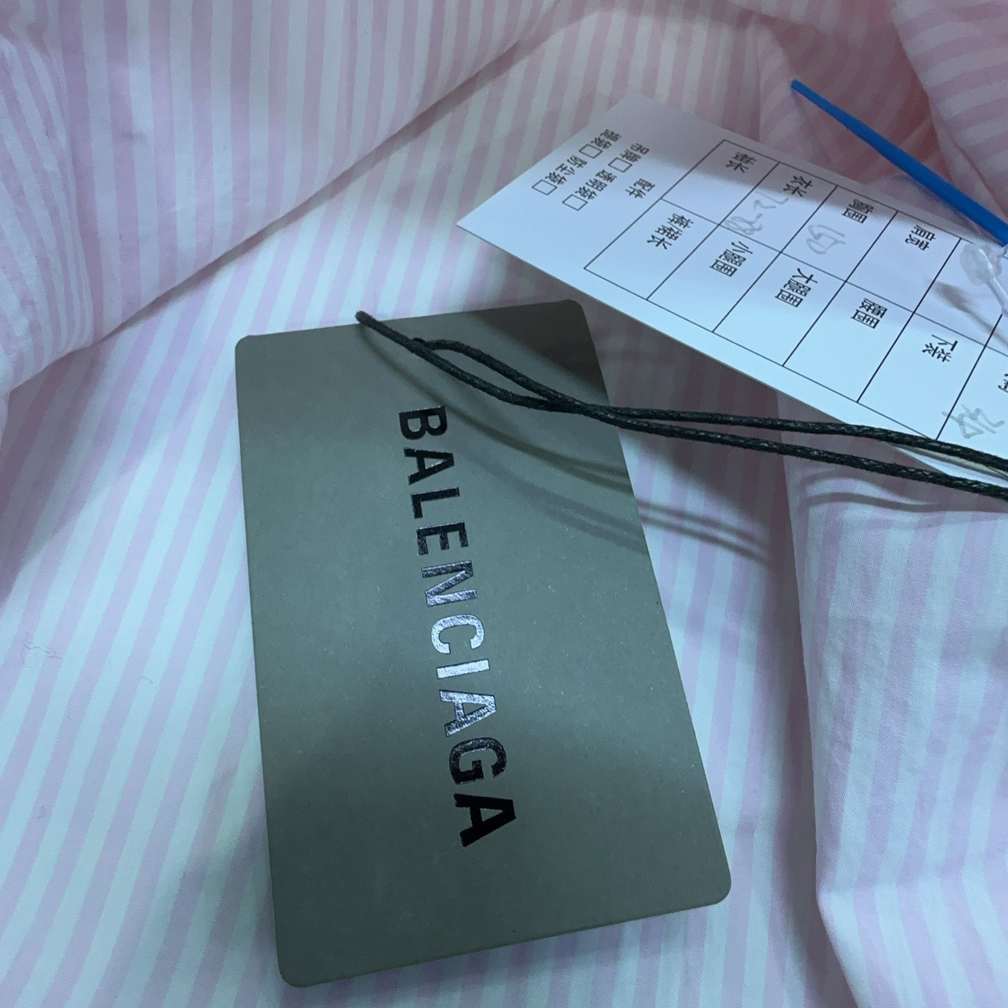Balenciaga Balenciaga Striped Back Logo Button Up Shirt Size 34 Size XXS / US 00 / IT 34 - 4 Thumbnail