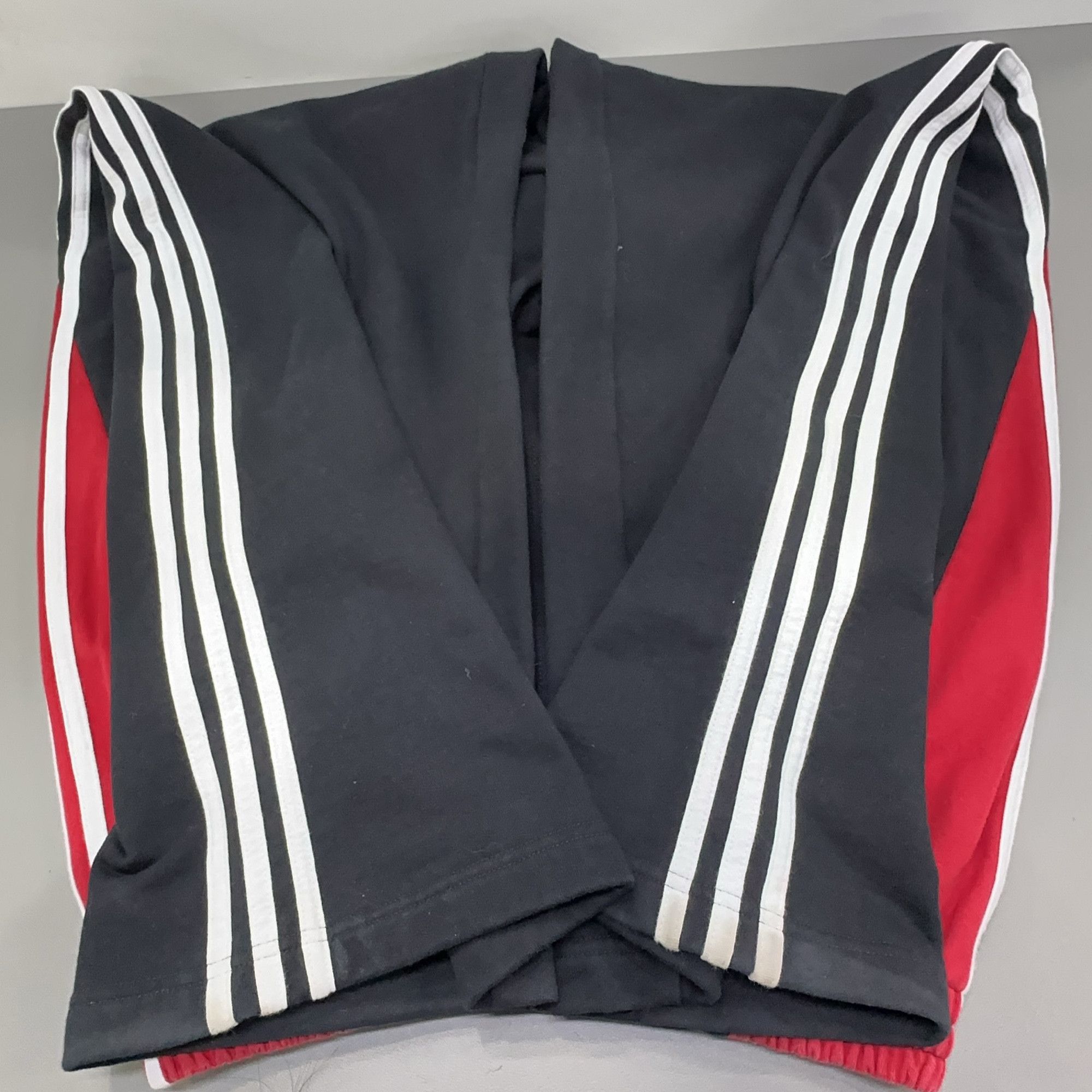 Balenciaga Balenciaga x Adidas Track Pants Size XS Size US 28 / EU 44 - 8 Thumbnail