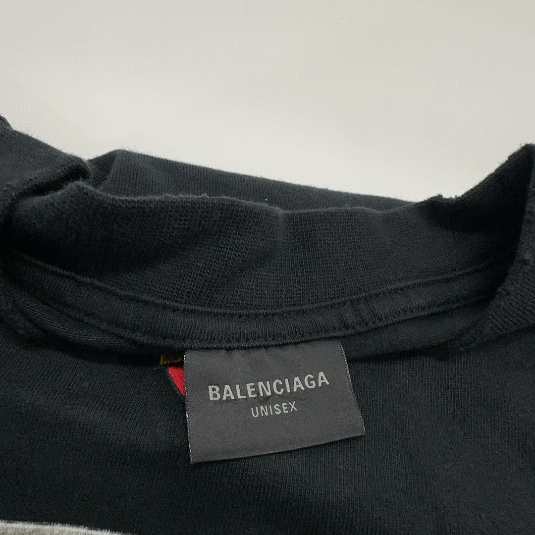 Balenciaga Balenciaga Embroidered Logo T-Shirt Size XL Size US XL / EU 56 / 4 - 7 Thumbnail