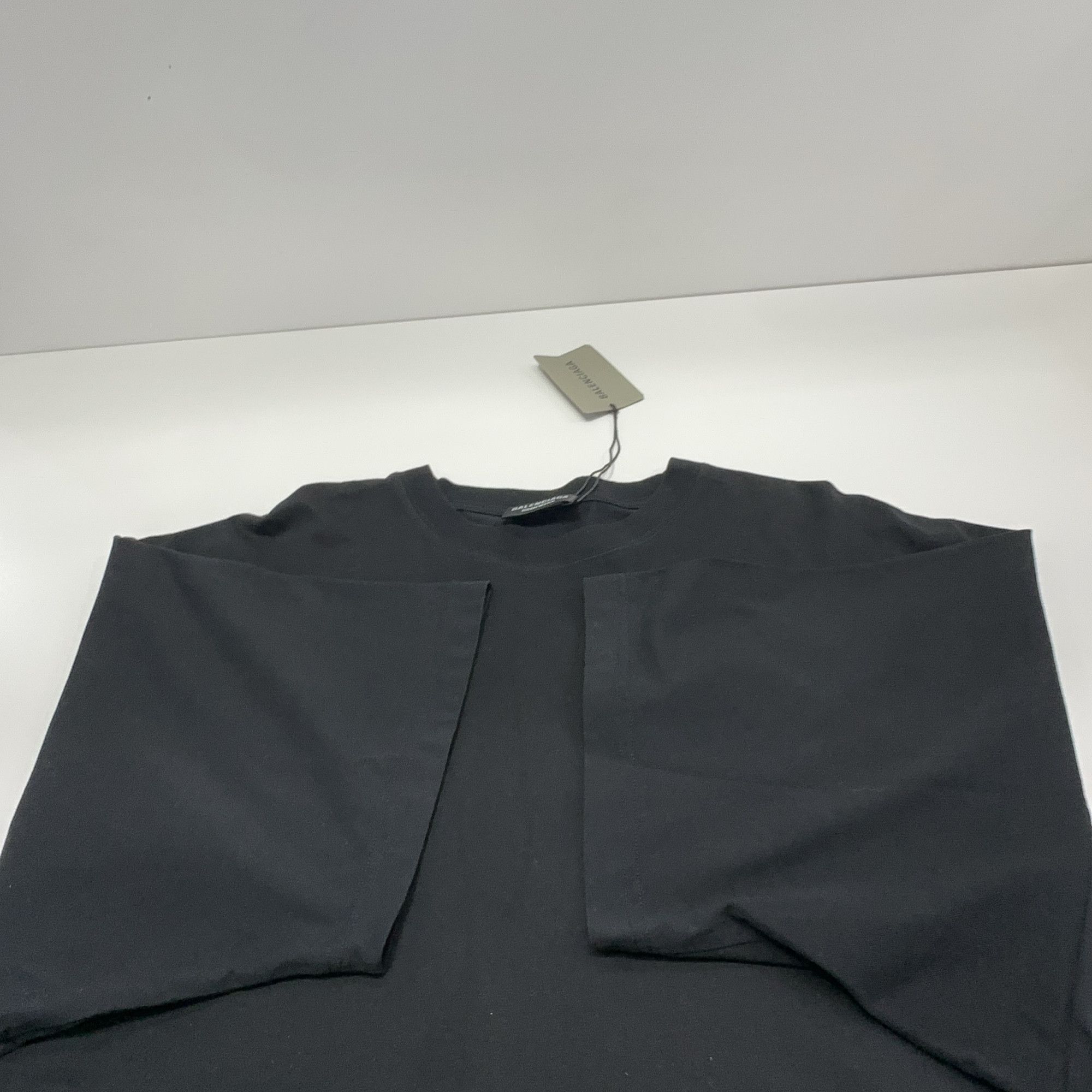 Balenciaga Balenciaga Homewear T-Shirt Size M Size US M / EU 48-50 / 2 - 17 Thumbnail