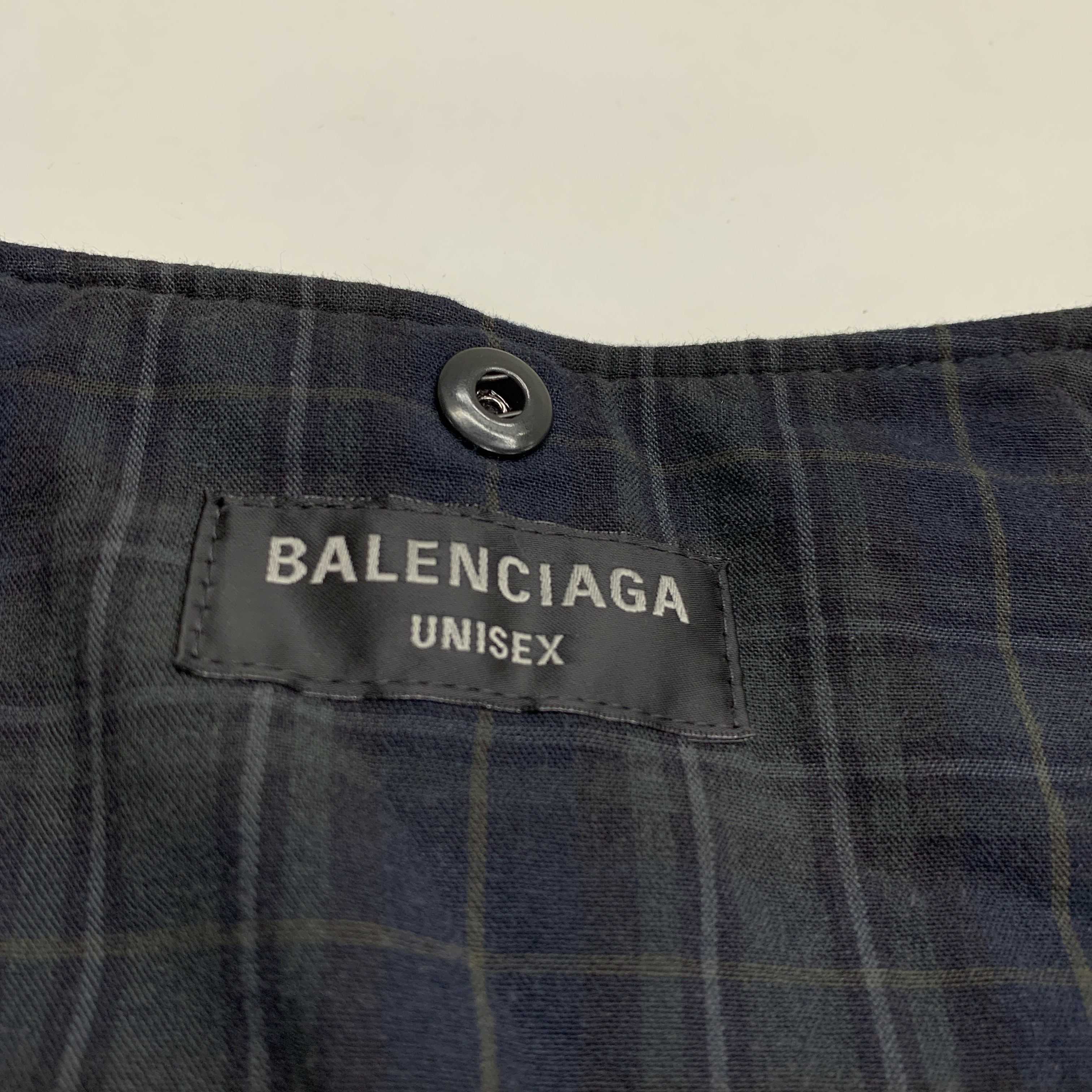 Balenciaga Balenciaga Plaid Button Up Shirt Size S Size US S / EU 44-46 / 1 - 6 Thumbnail