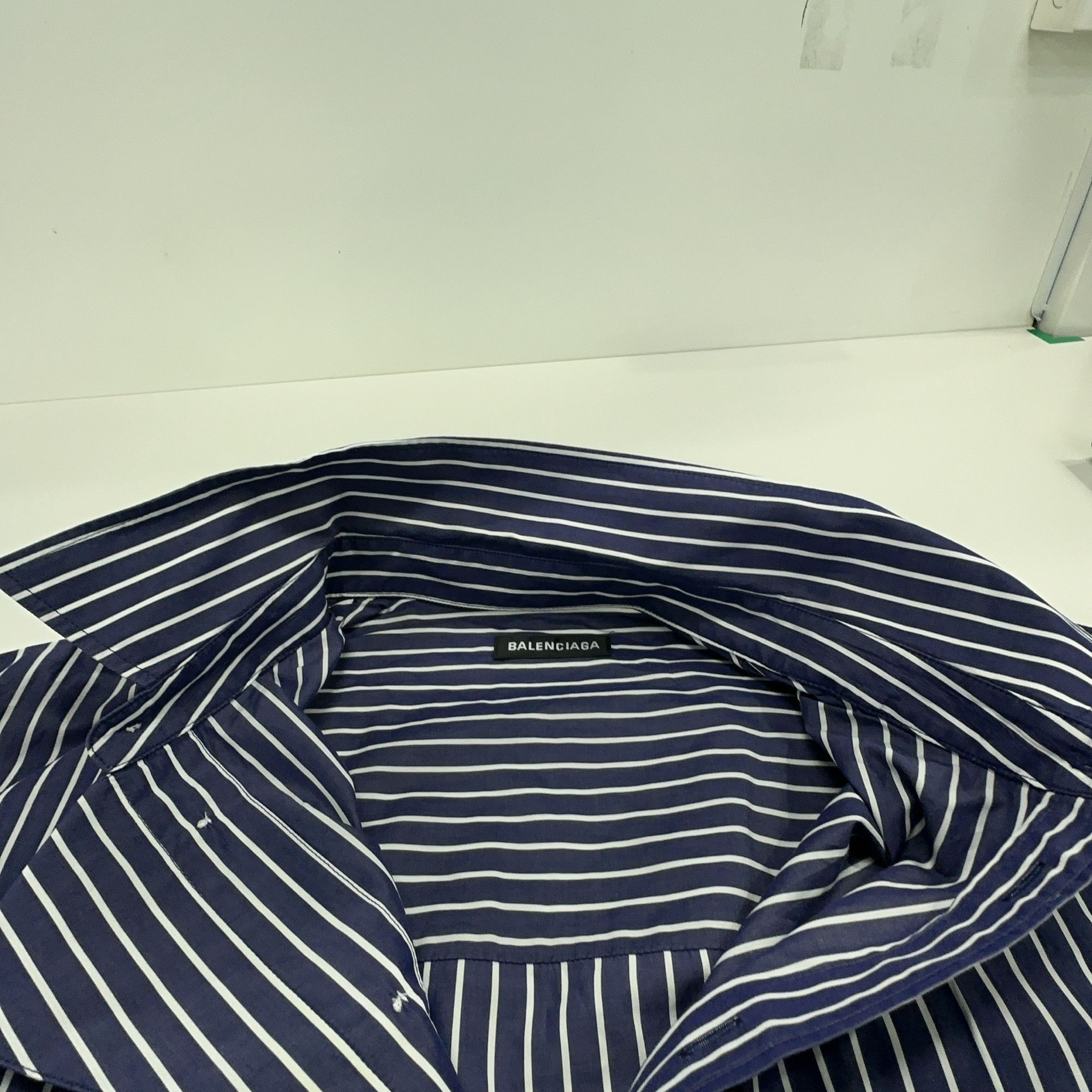 Balenciaga Balenciaga Striped Button Up Shirt Size 39 Size US M / EU 48-50 / 2 - 6 Thumbnail