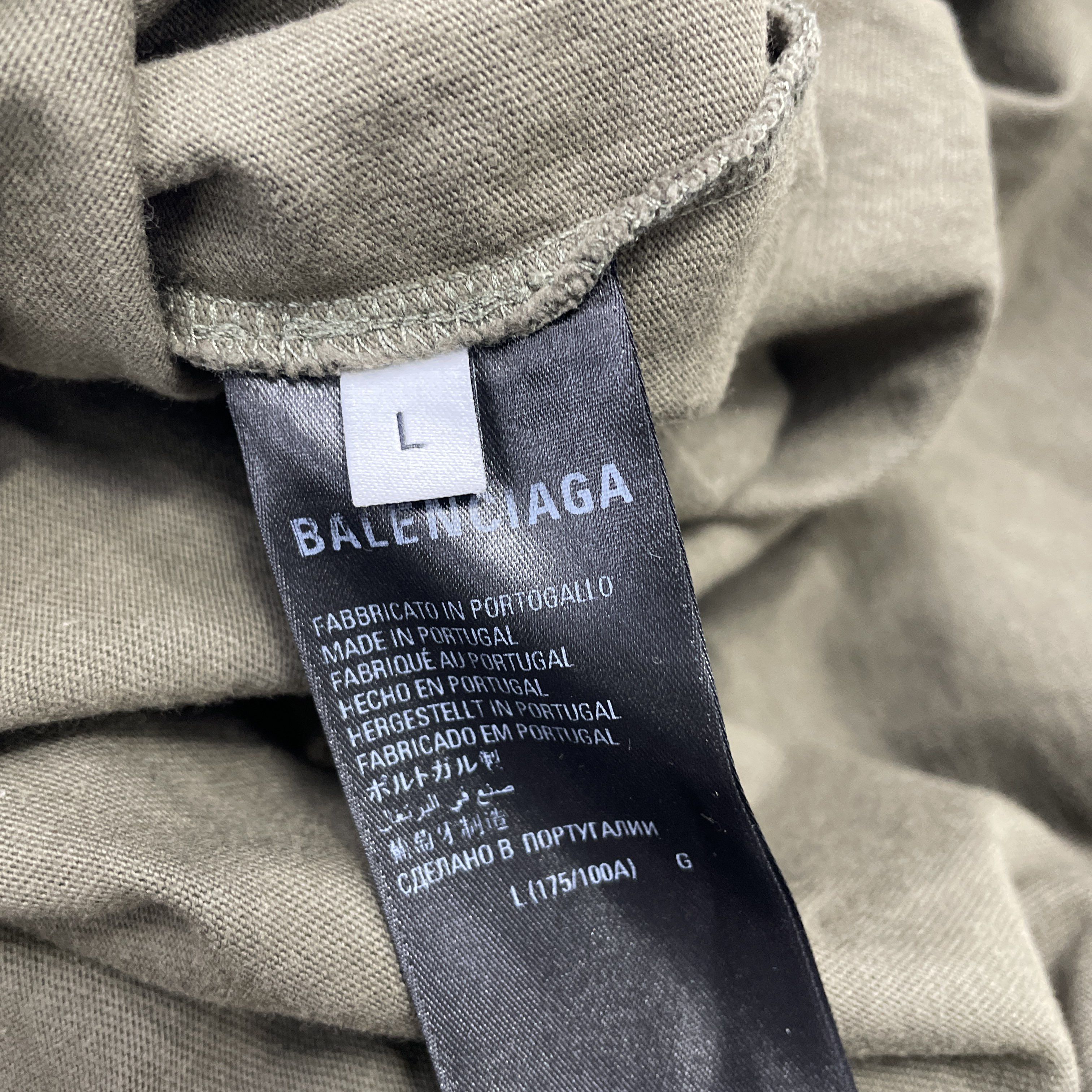 Balenciaga Balenciaga Wave Logo T-Shirt Size L Size US L / EU 52-54 / 3 - 3 Thumbnail