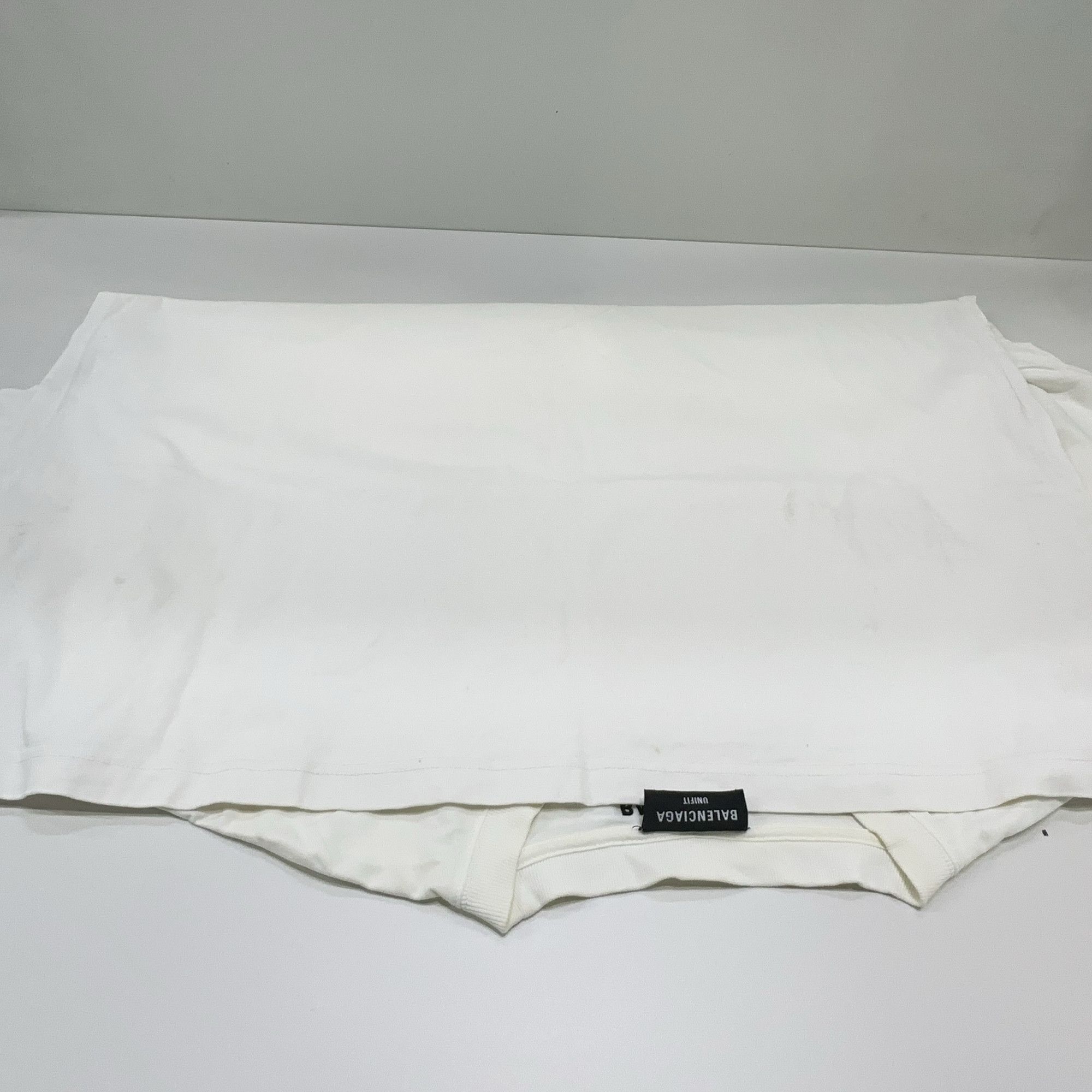 Balenciaga Balenciaga Unifit Logo T-Shirt Size XL Size US XL / EU 56 / 4 - 13 Thumbnail