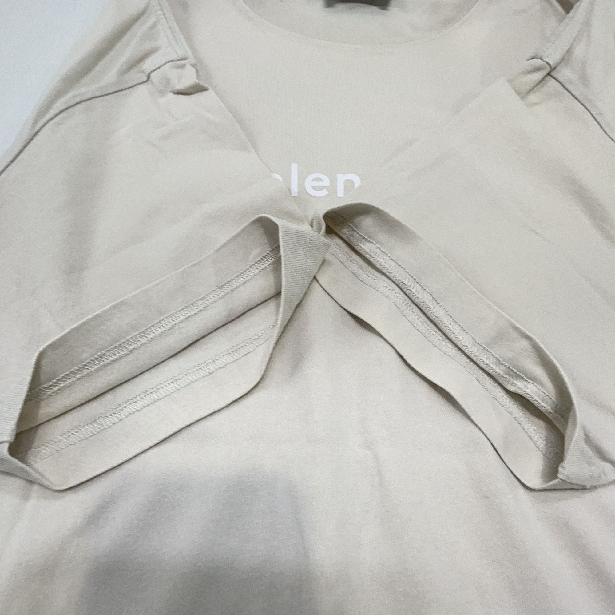 Balenciaga Balenciaga Logo Print T-Shirt Size S Size US S / EU 44-46 / 1 - 7 Thumbnail