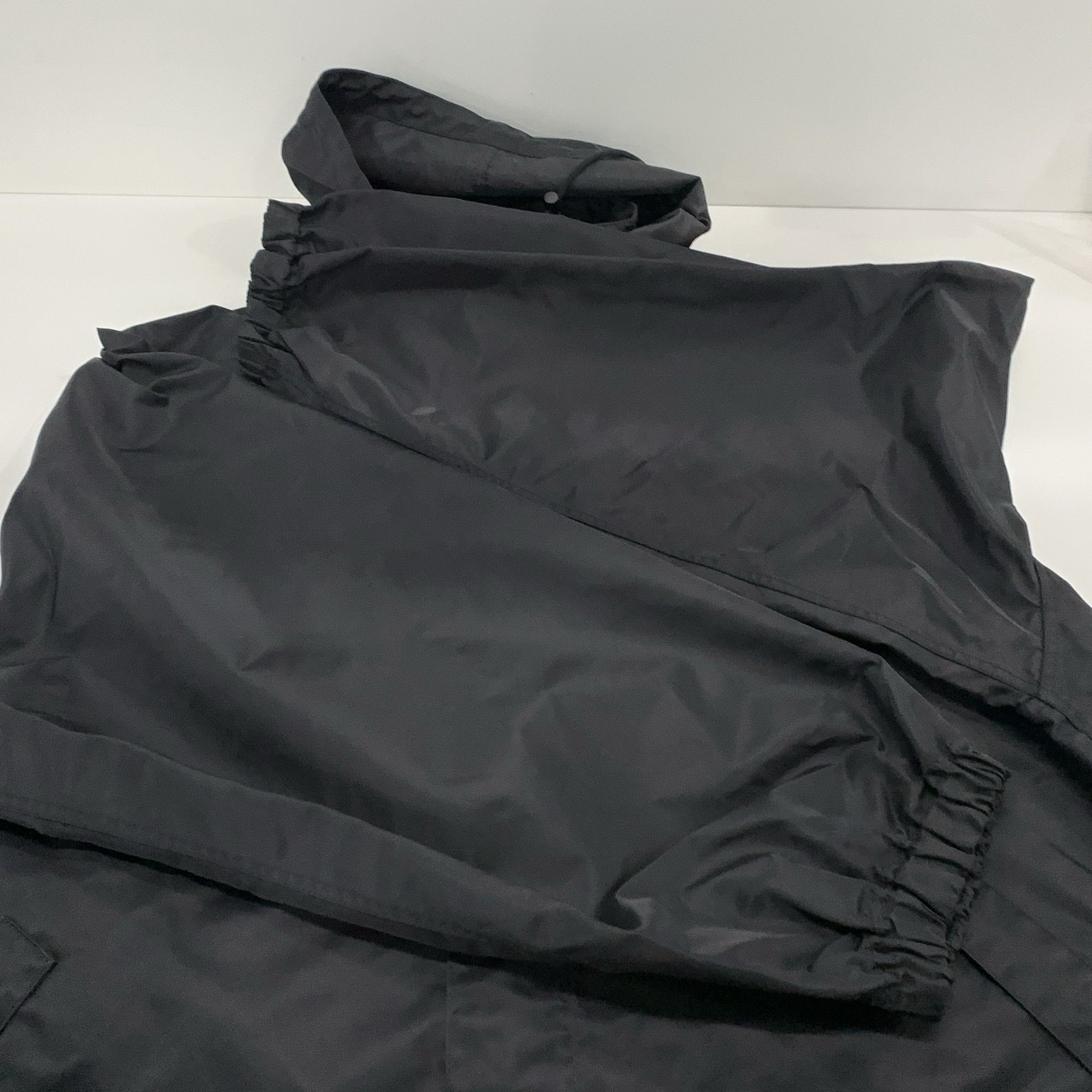 Balenciaga Balenciaga Logo Windbreaker Jacket Size S Size US S / EU 44-46 / 1 - 9 Thumbnail