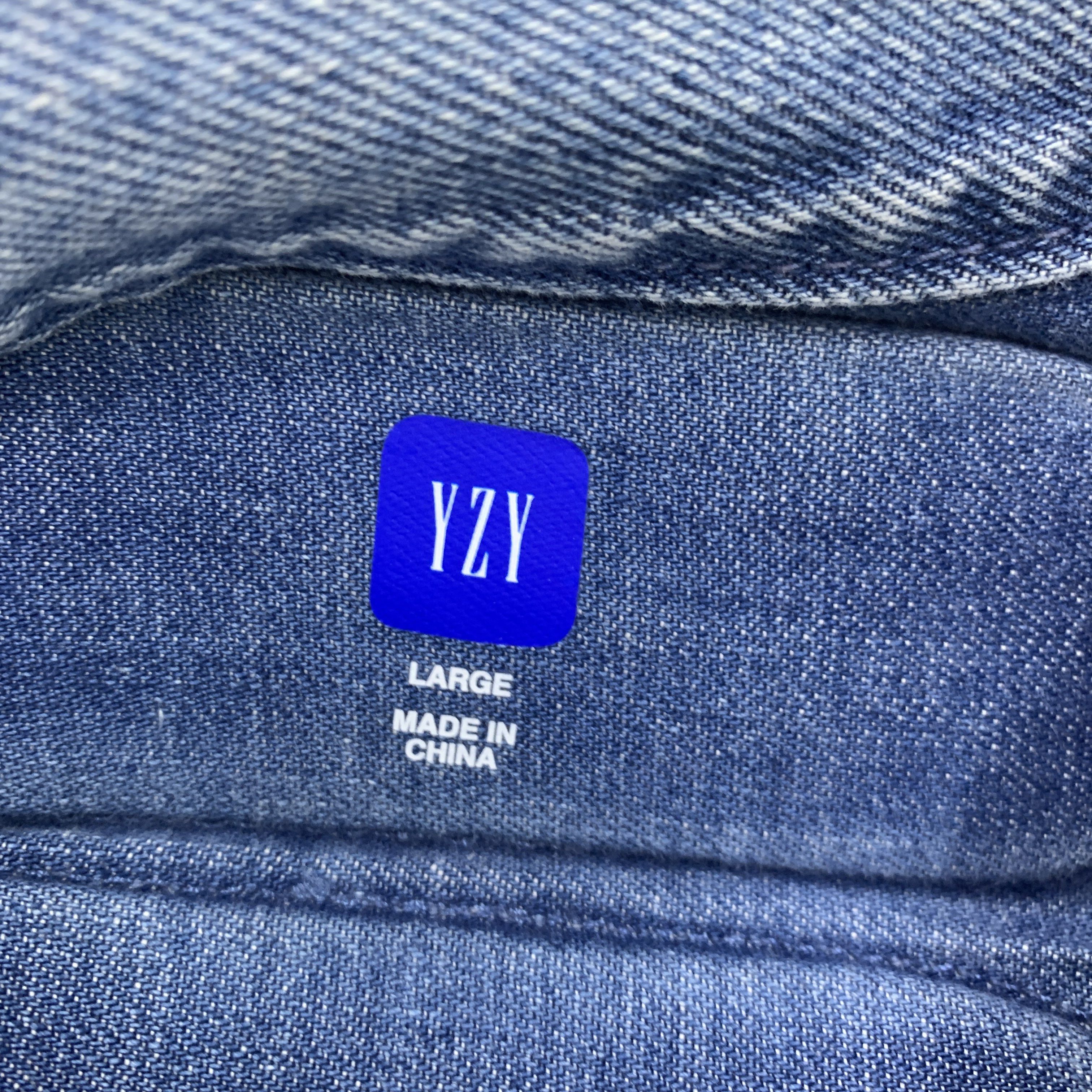 Yeezy Yeezy x Gap Balenciaga Denim Jacket Size L Size US L / EU 52-54 / 3 - 2 Thumbnail