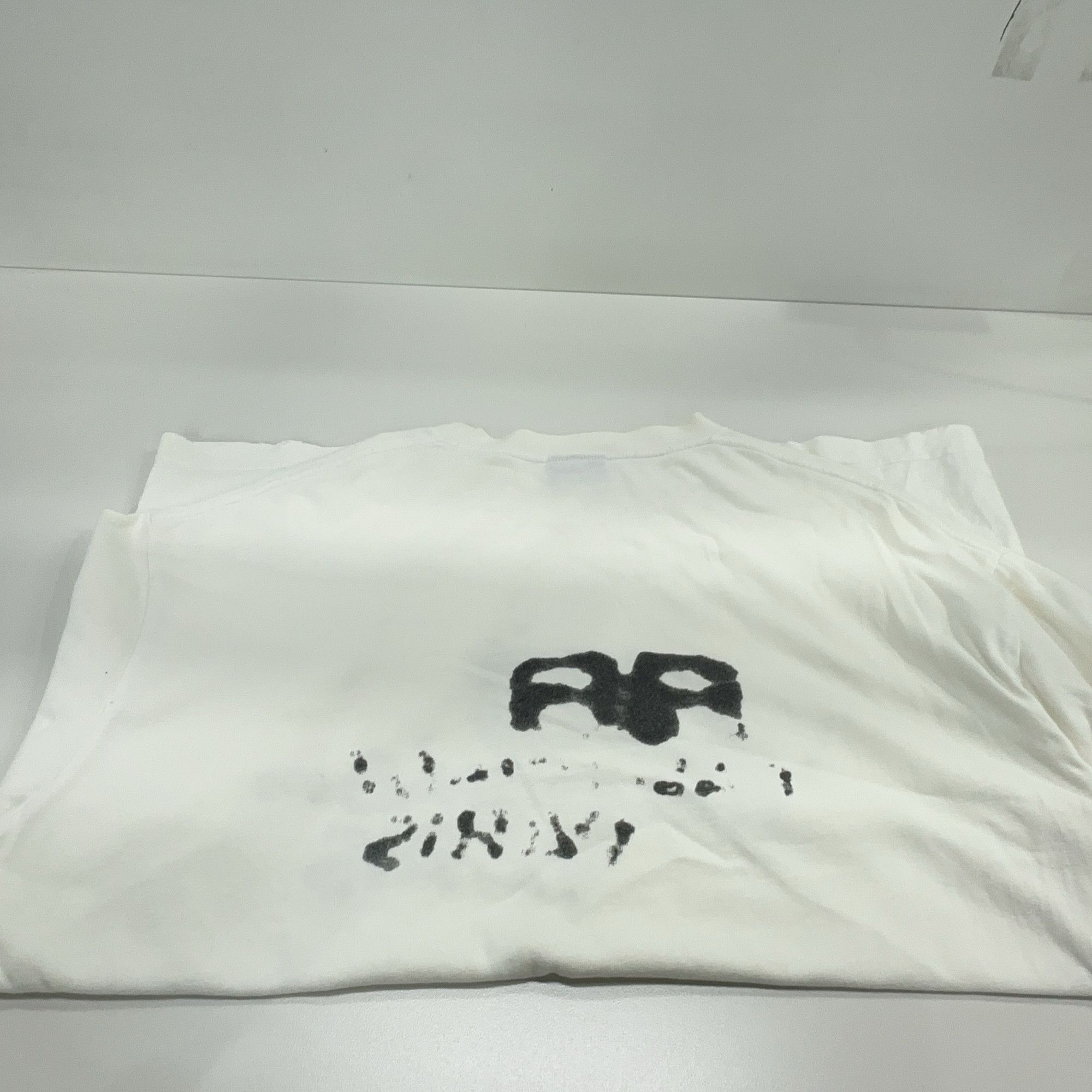 Balenciaga Balenciaga Logo Graphic T-Shirt Size M Size US M / EU 48-50 / 2 - 16 Thumbnail