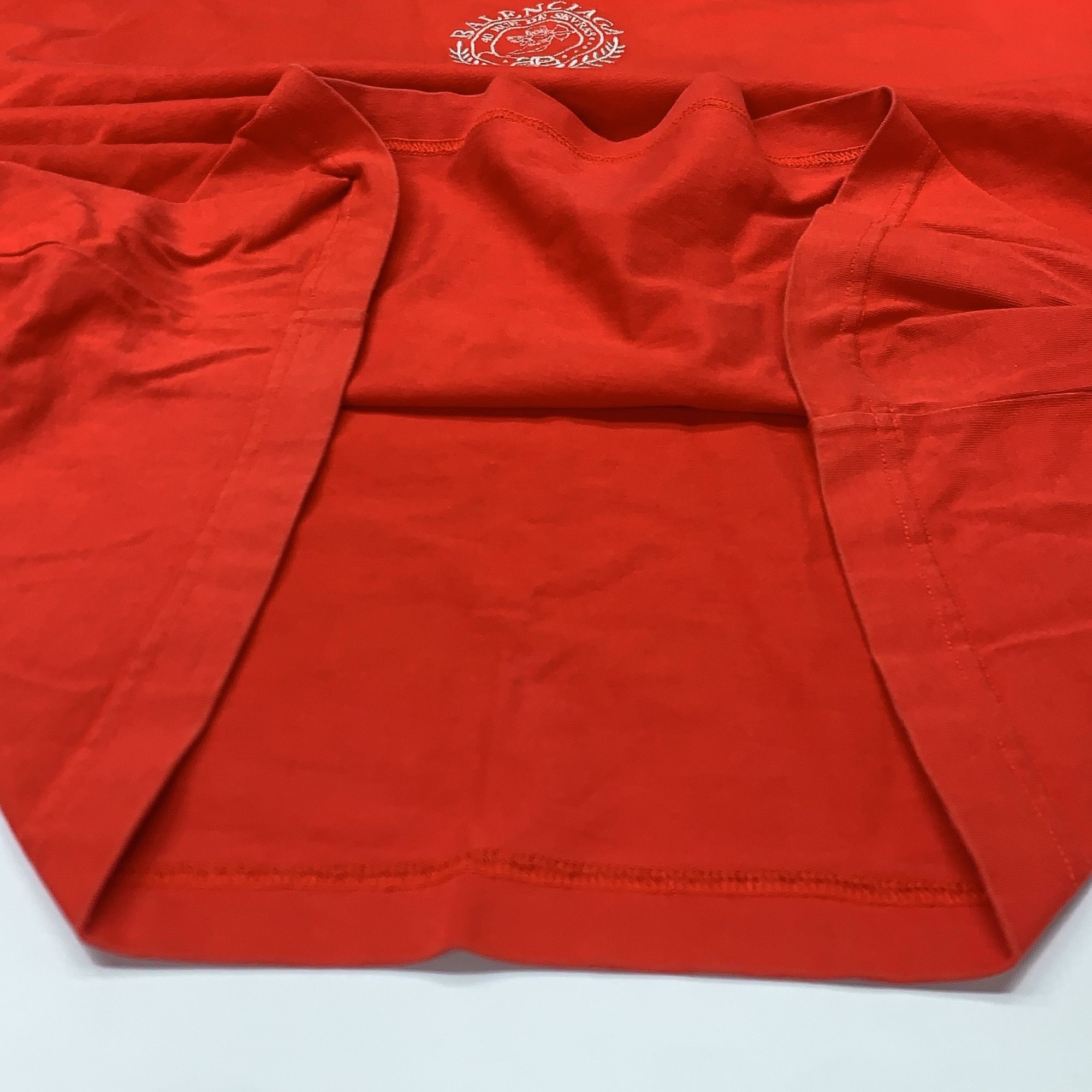 Balenciaga Balenciaga Logo Graphic T-Shirt Red Size M Size US M / EU 48-50 / 2 - 7 Thumbnail