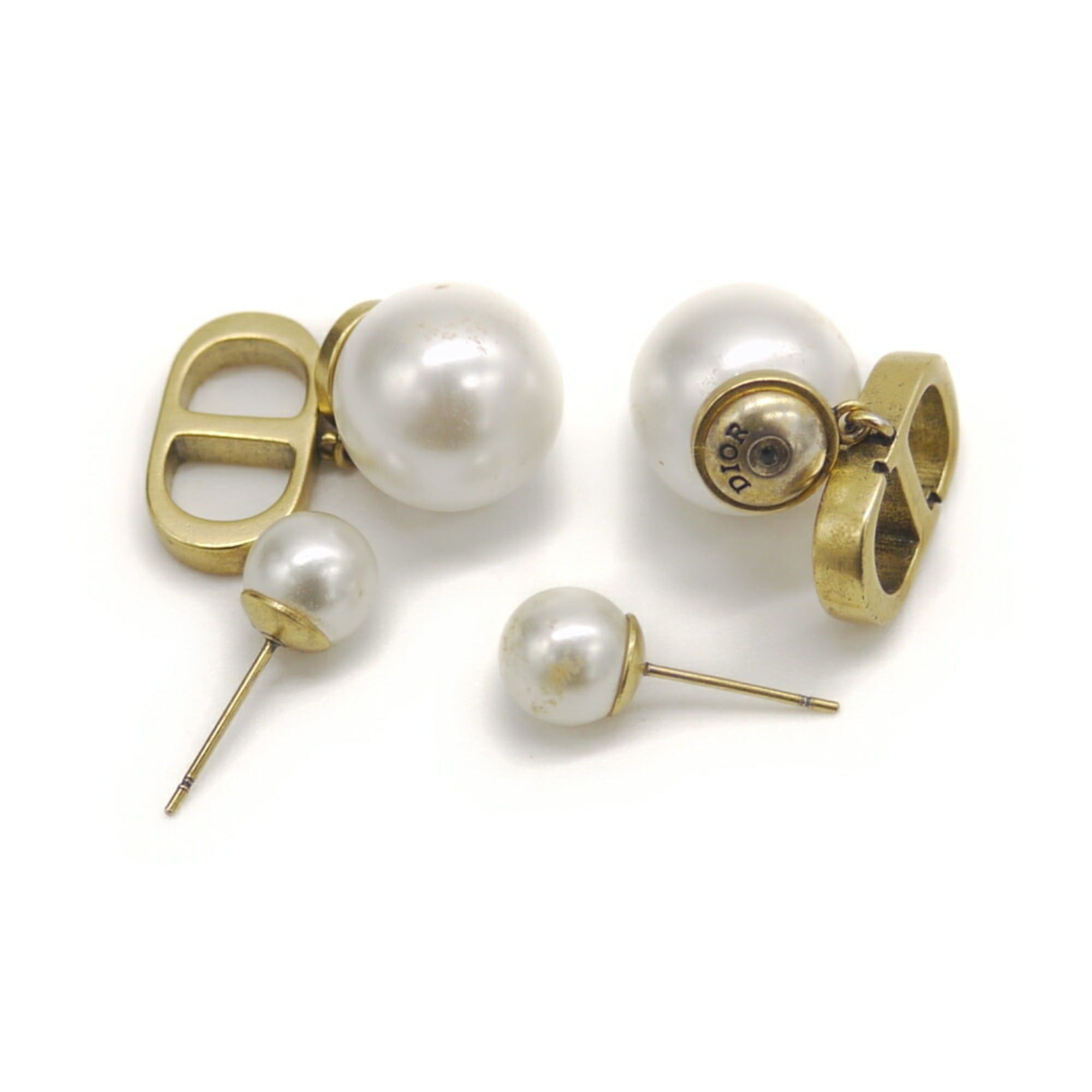 Dior Christian Dior Tribal Earrings with Resin Pearls Size ONE SIZE - 2 Thumbnail