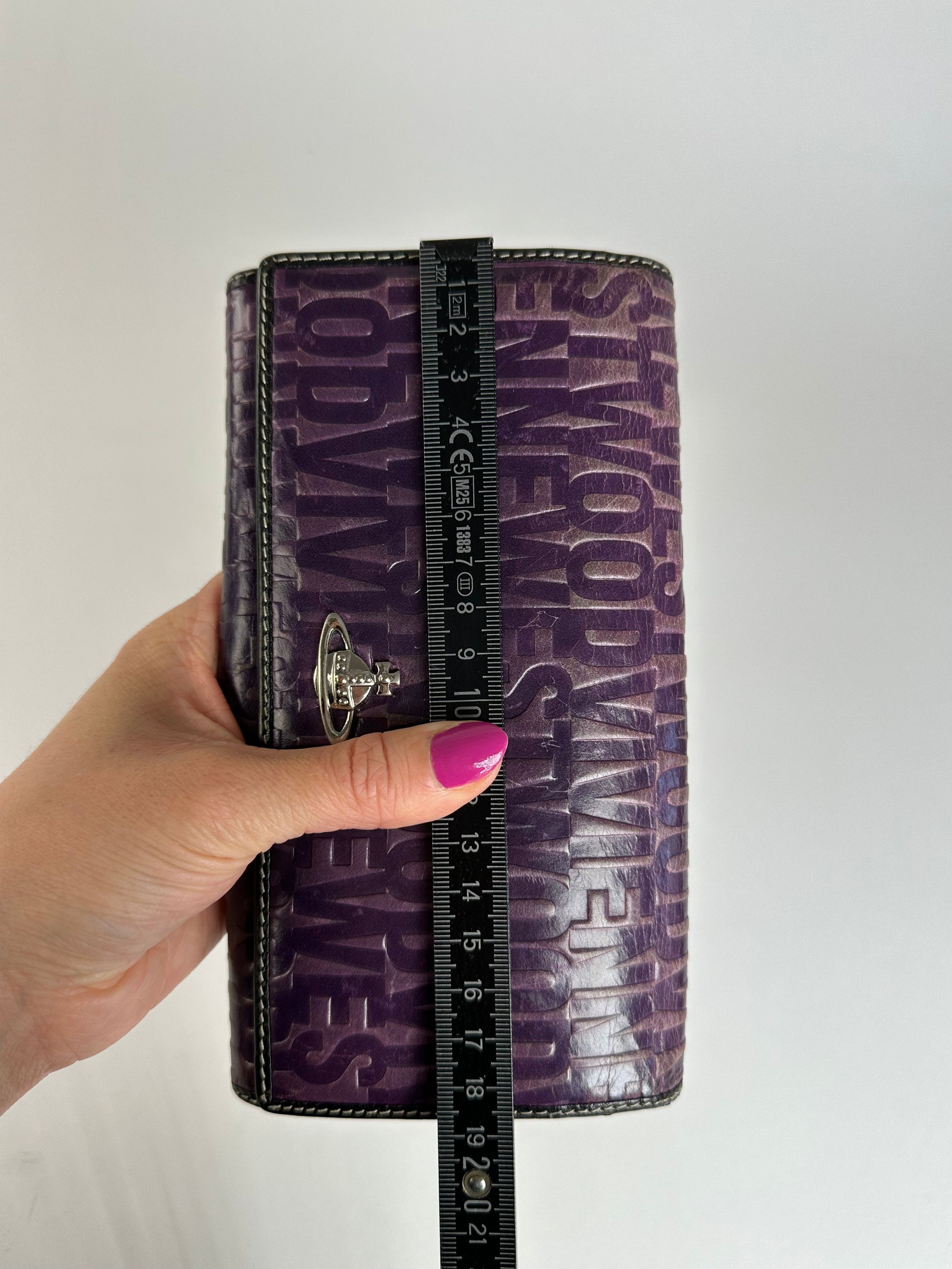 Vivienne Westwood Vintage Logo Embossed Long Wallet Purple Size ONE SIZE - 8 Thumbnail